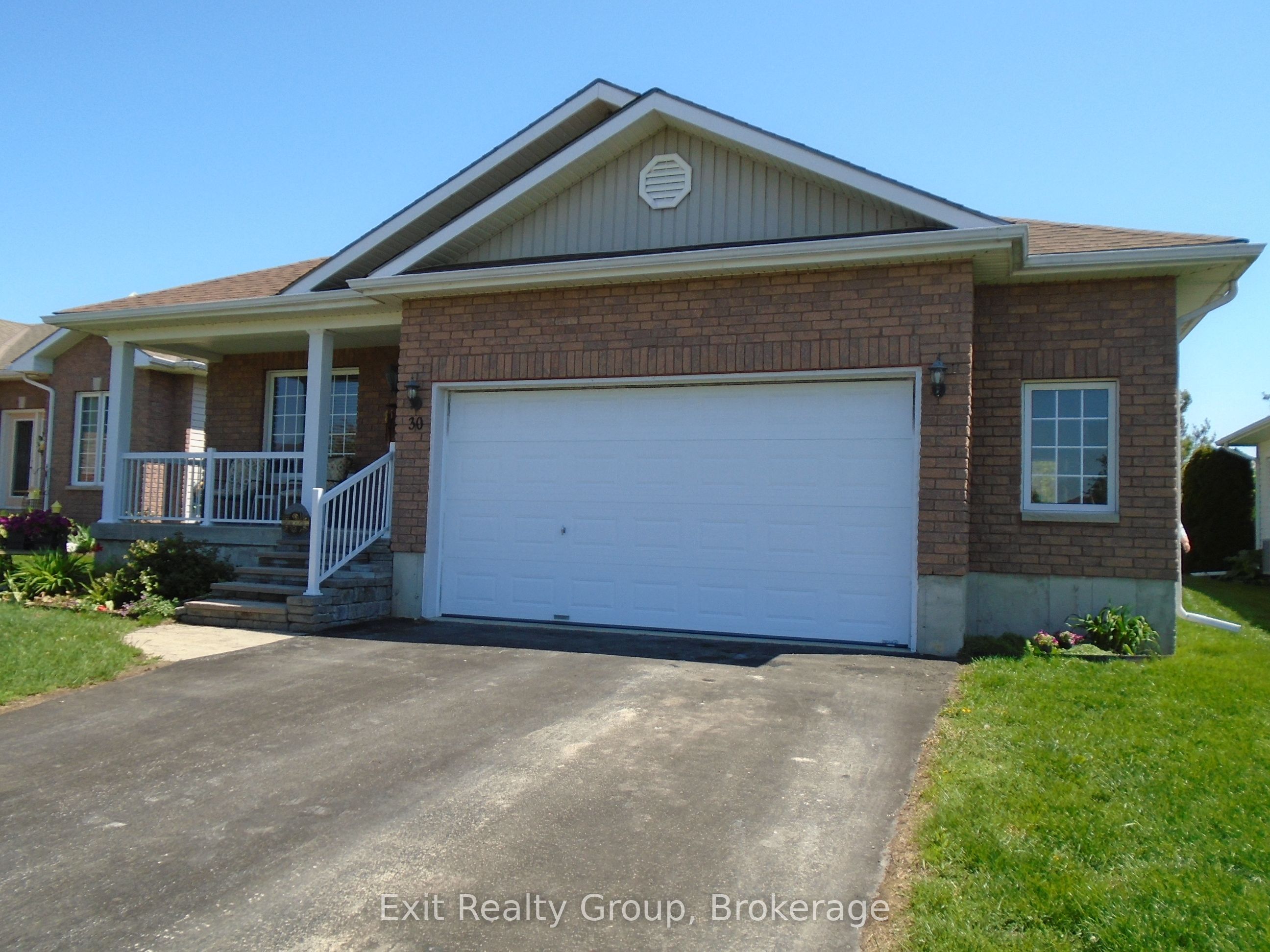 30 Aletha Drive Property Photo 1