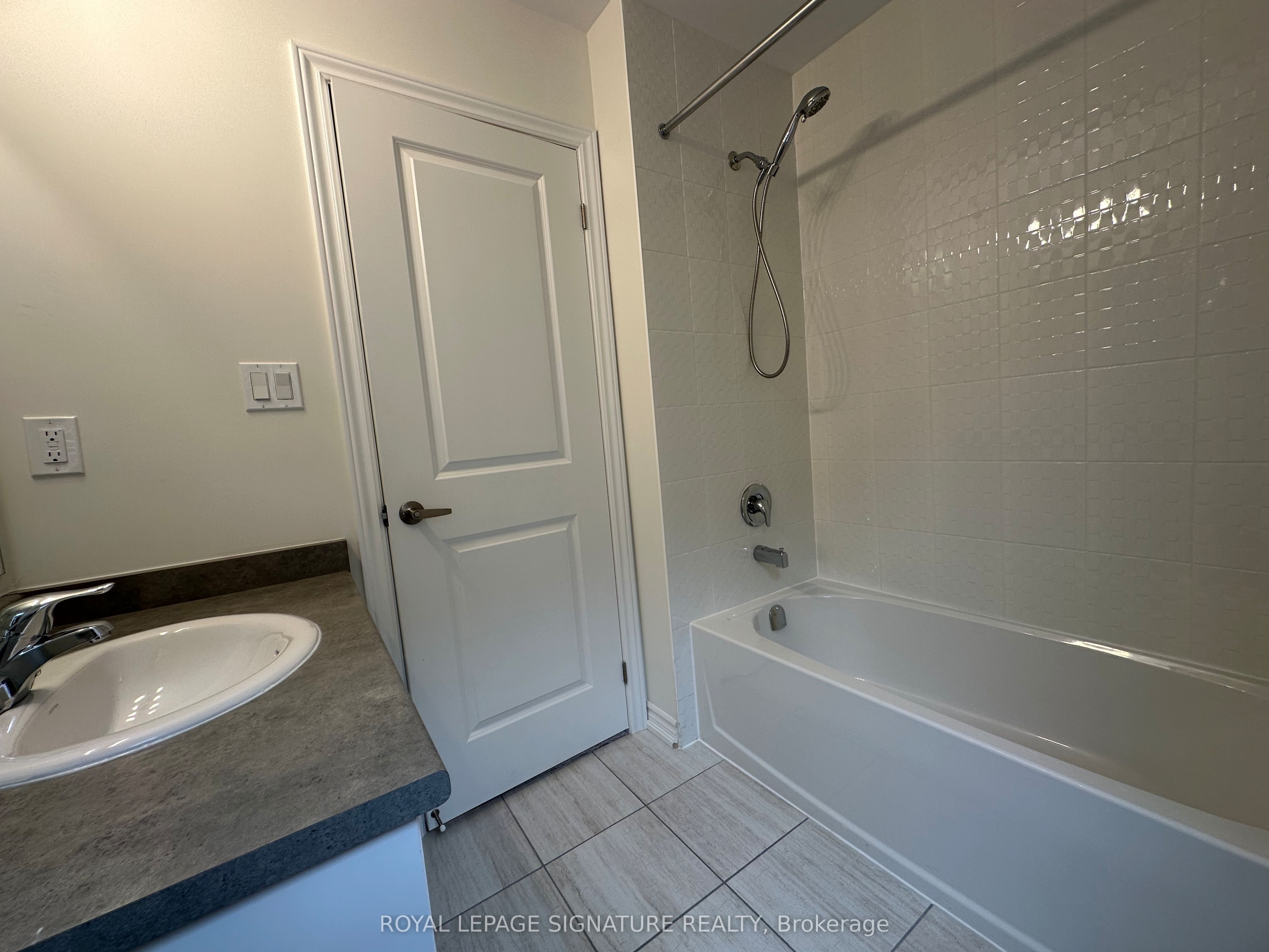 747 Carpenter Trail Property Photo 21