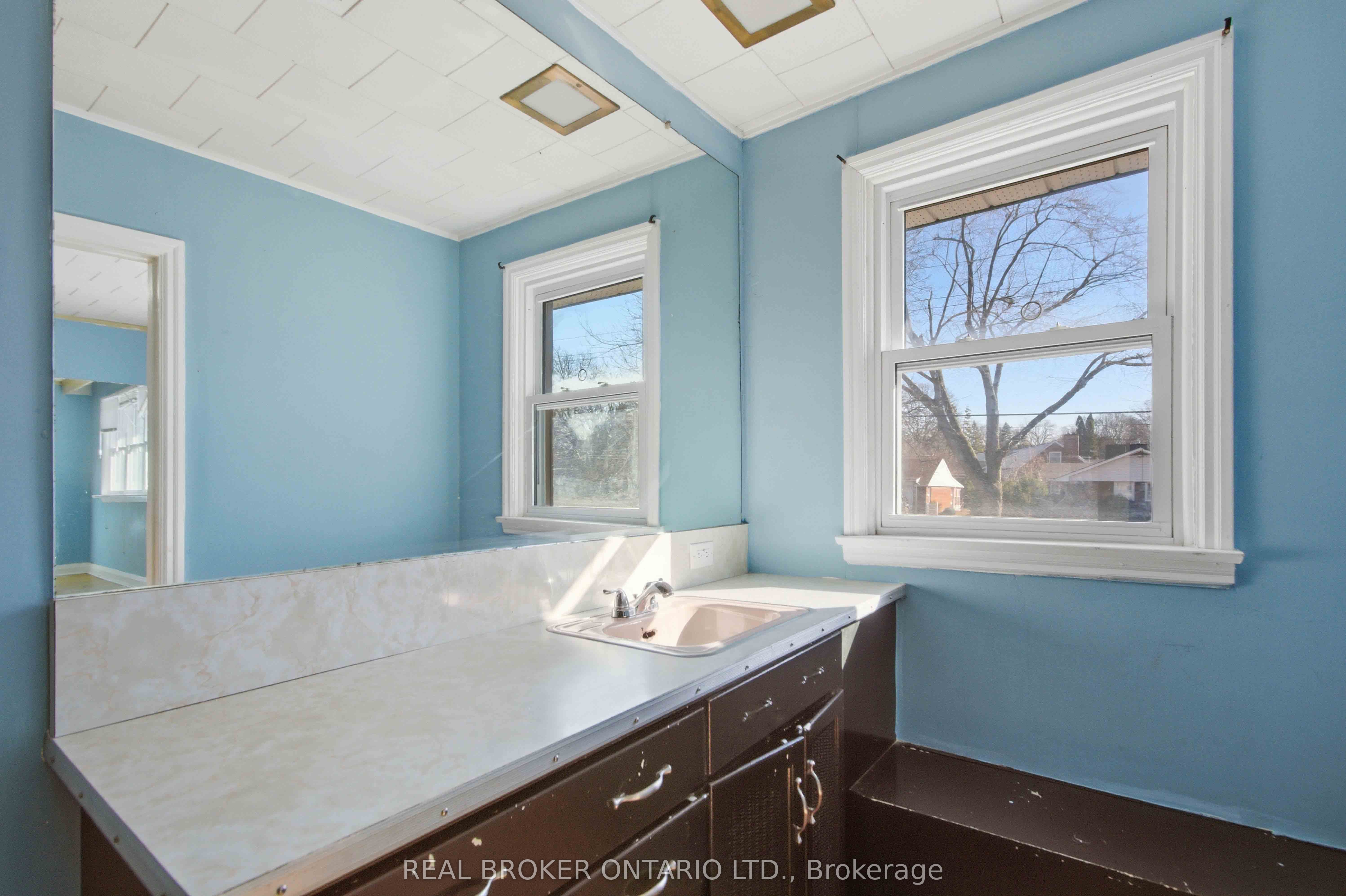 250 Macdonald Avenue Property Photo 19