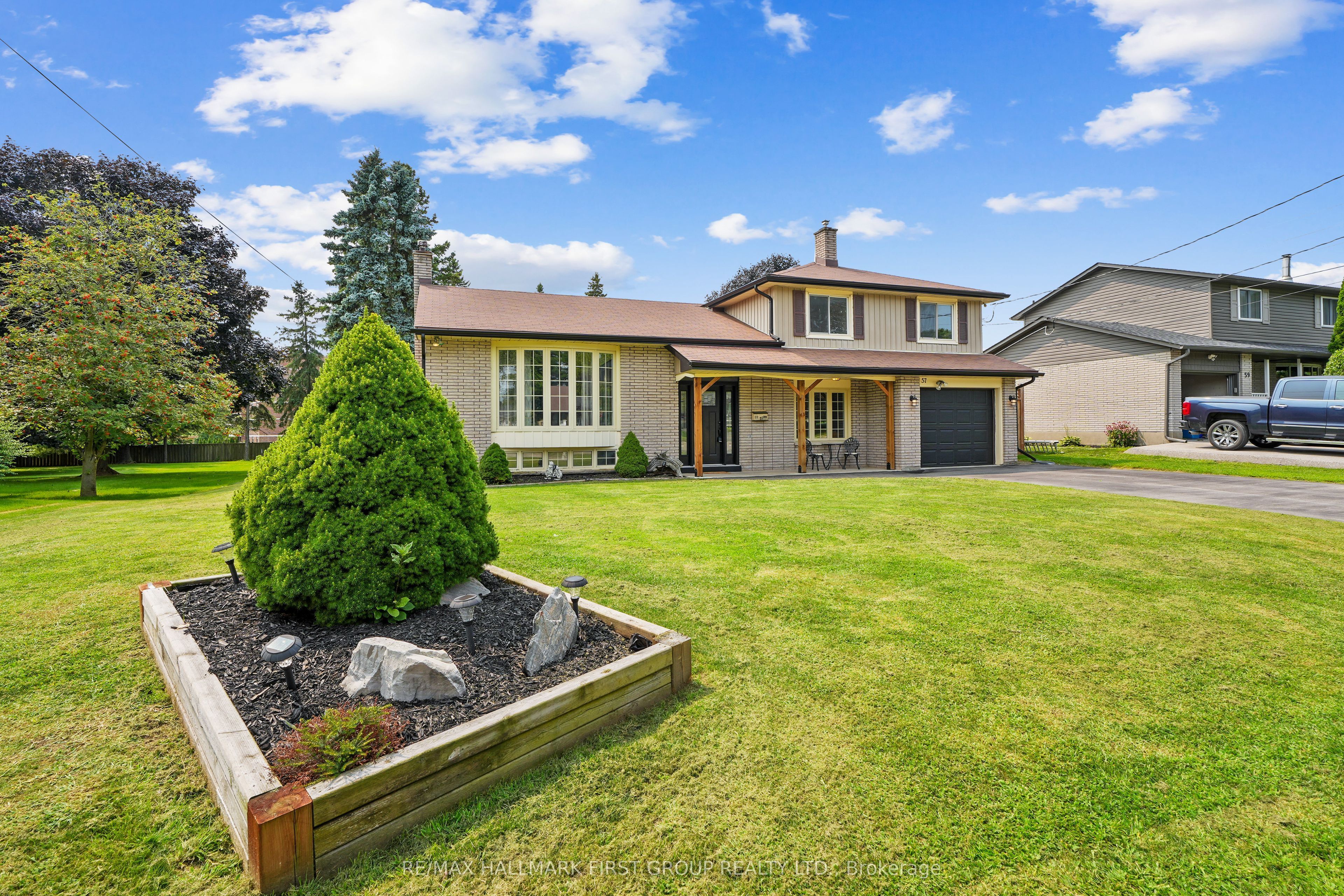 57 Freeman Drive Property Photo 3