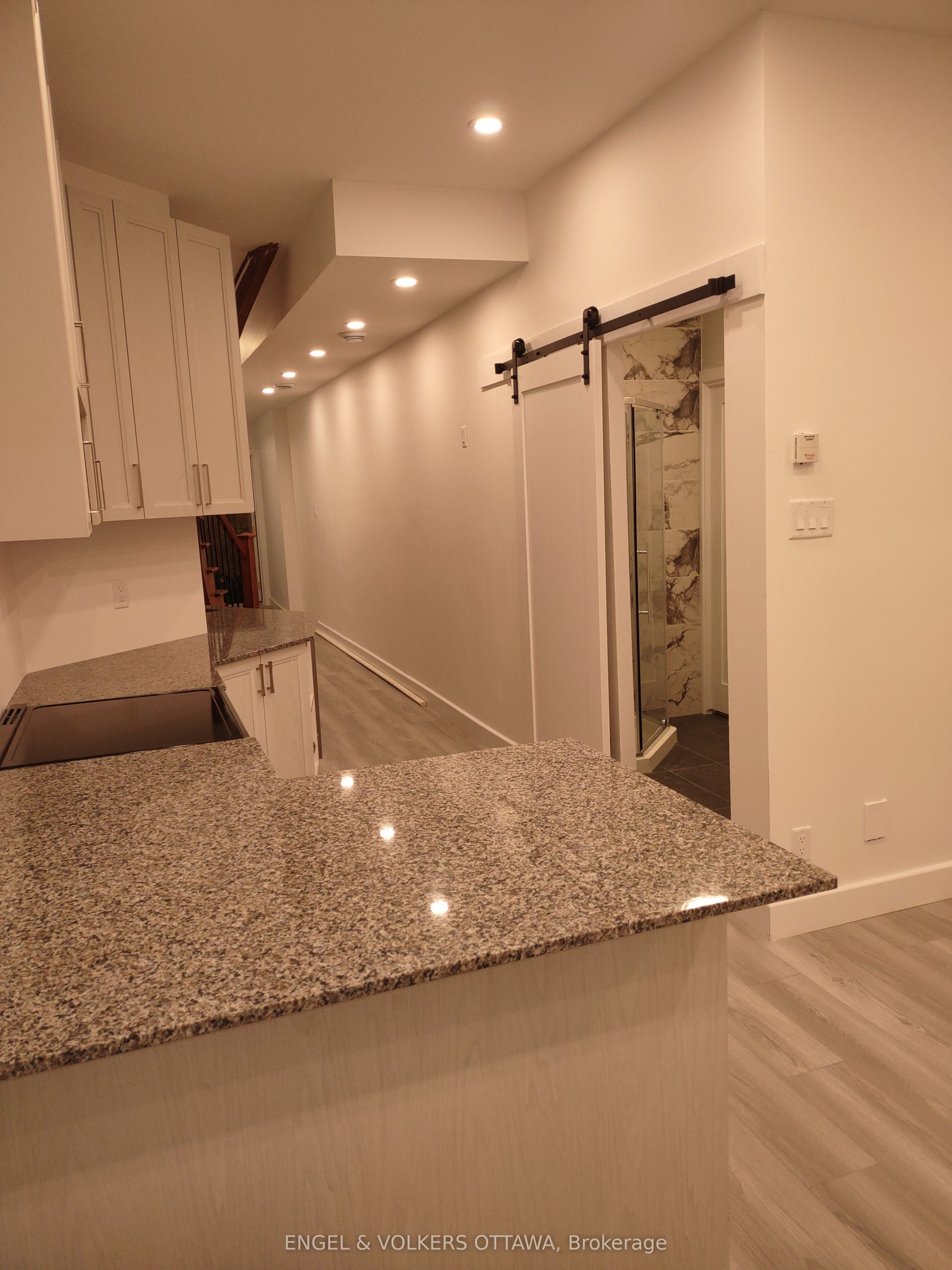 281 Kirchoffer B Property Photo 16