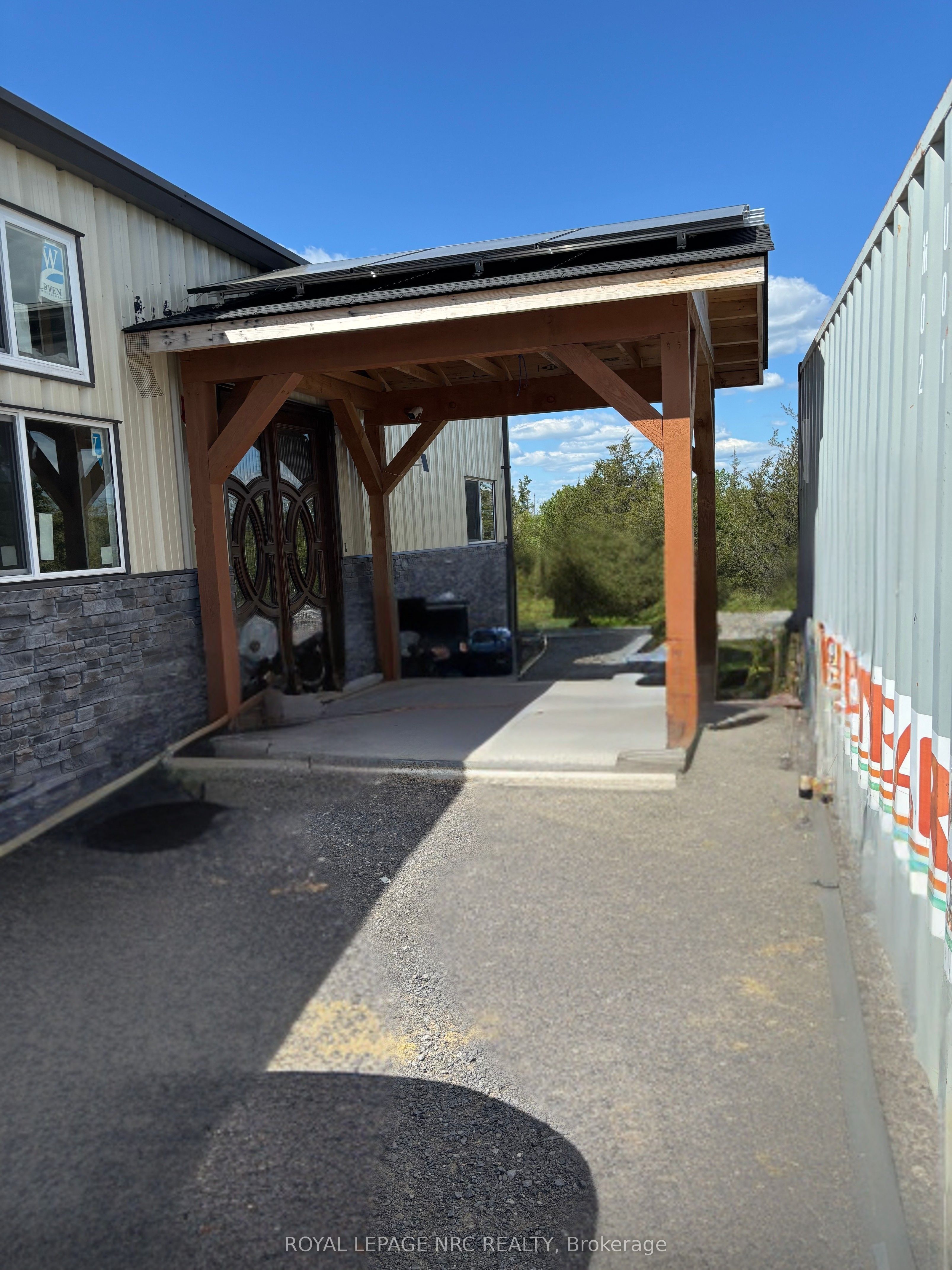 15 Wallick Drive Property Photo 14