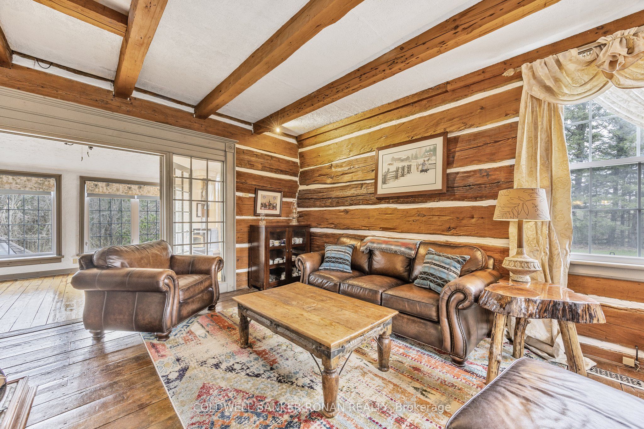 836138 4th Line E Property Photo 18