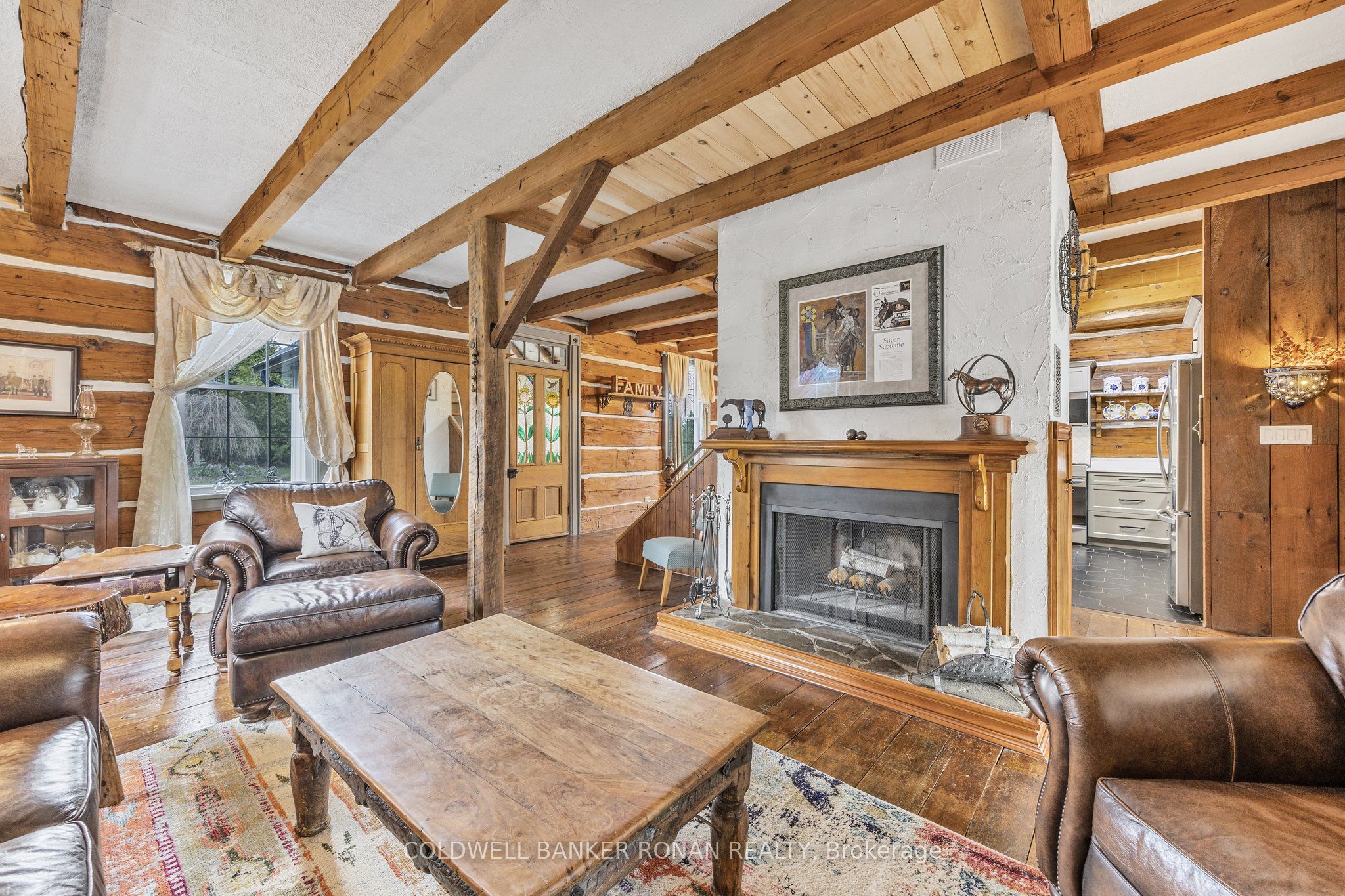836138 4th Line E Property Photo 19