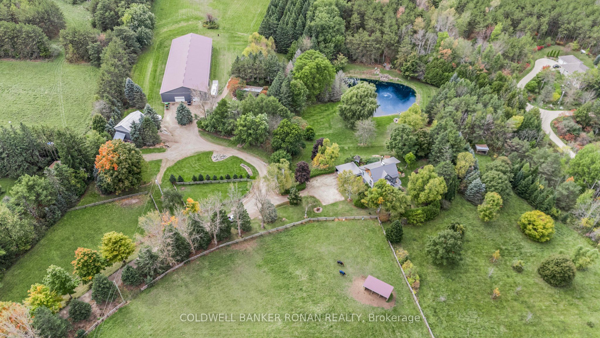836138 4th Line E Property Photo 33