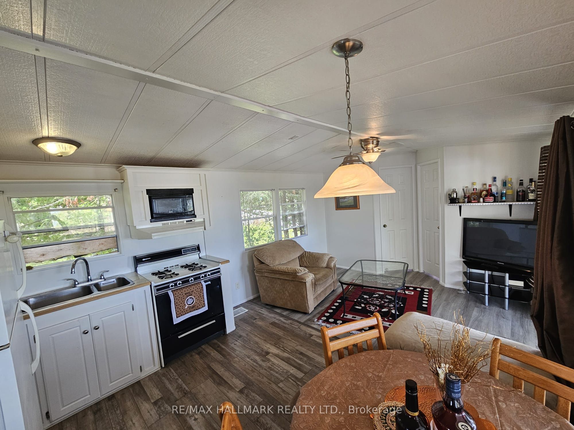 78 Lindsay Road Property Photo 45