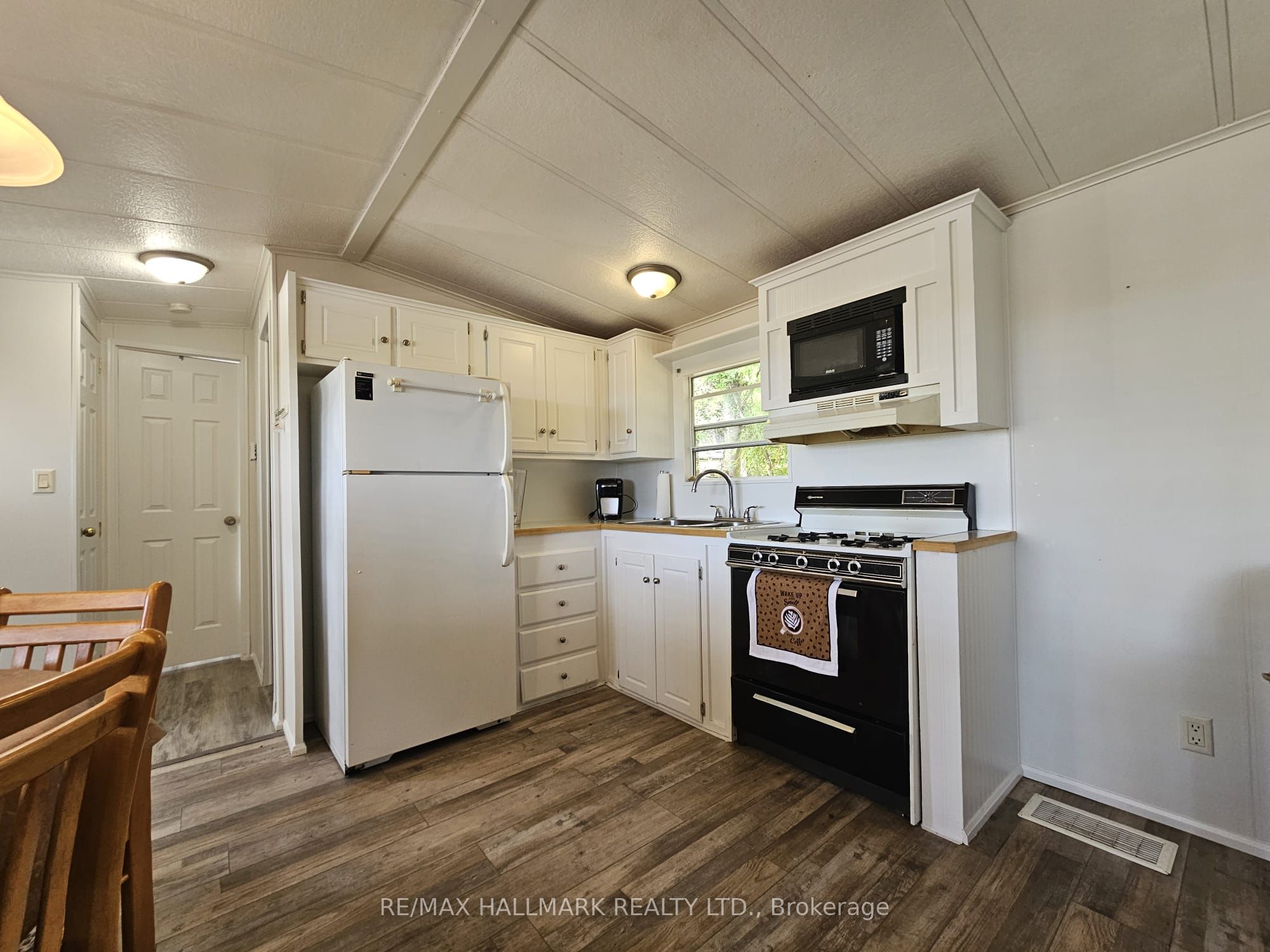 78 Lindsay Road Property Photo 46