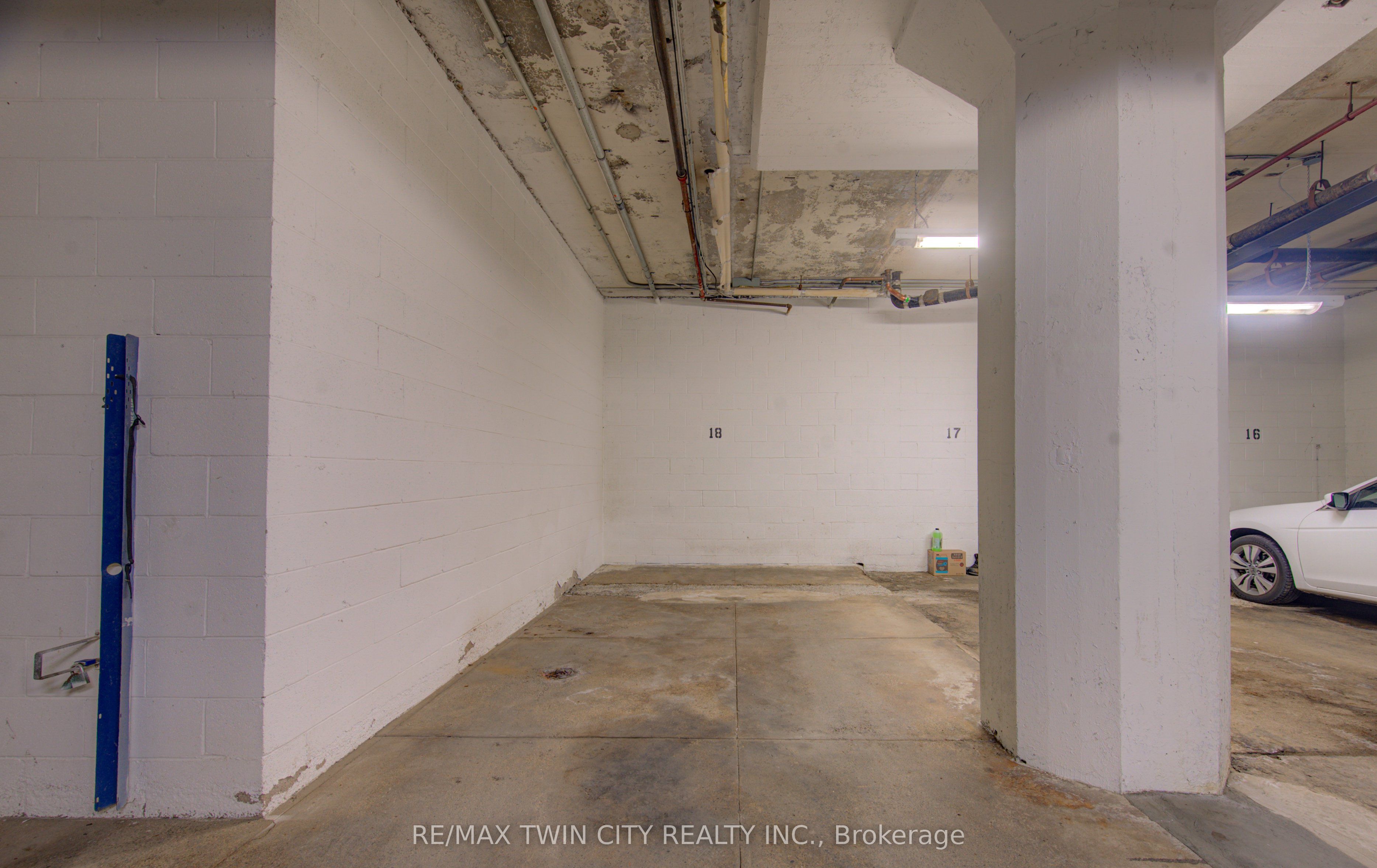 50 Main Street 410 Property Photo 35