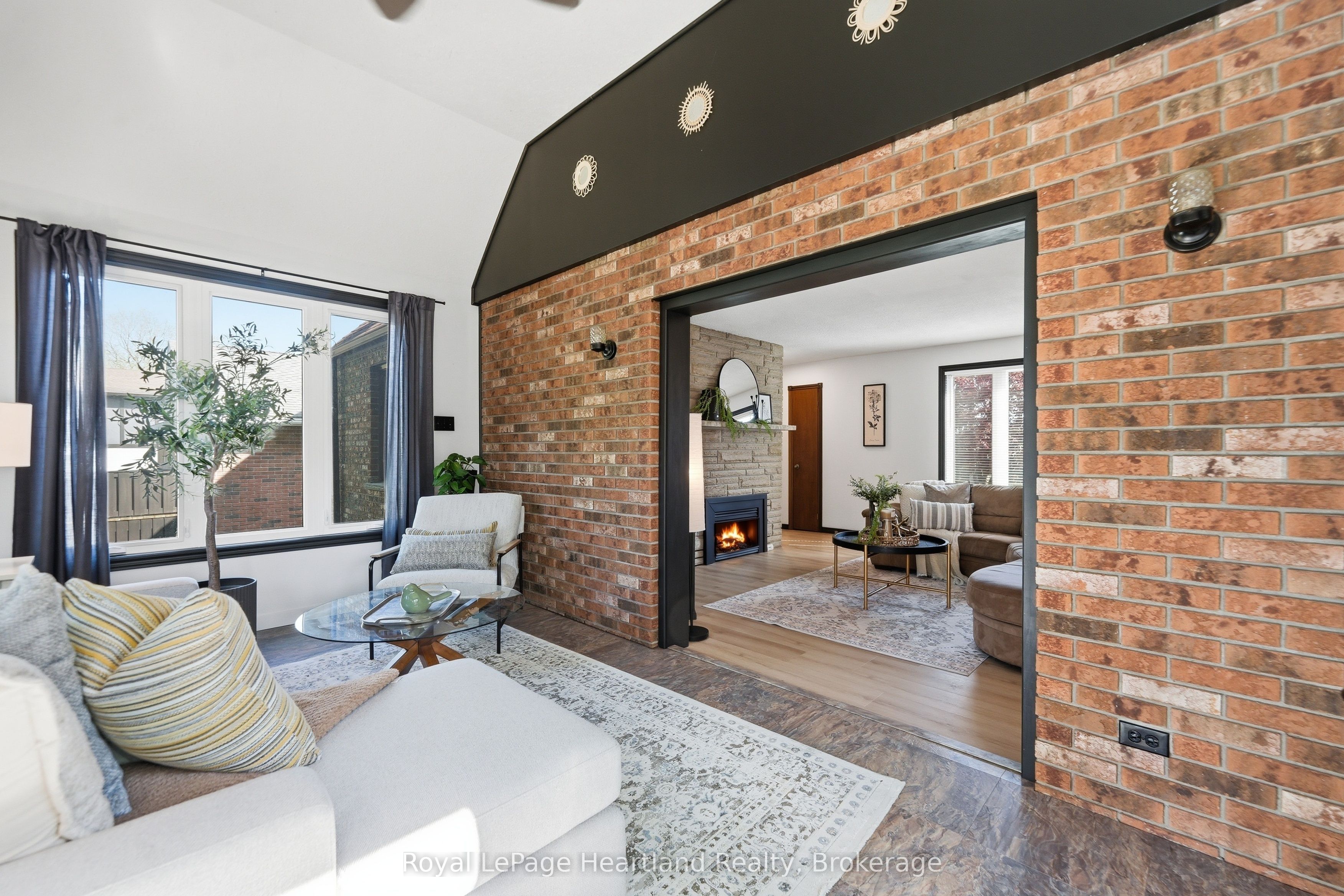 6 Alexander Street Property Photo 14