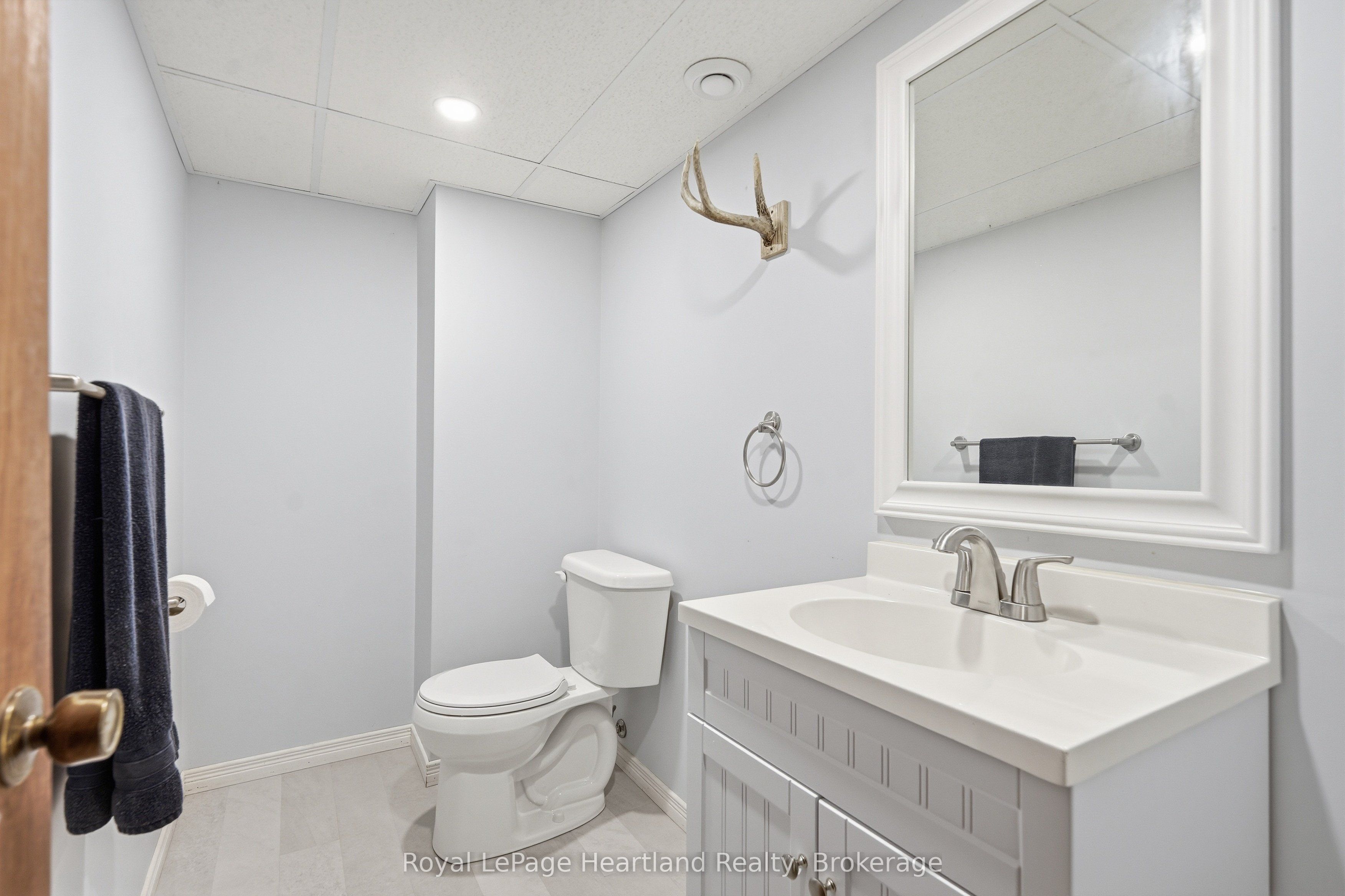 6 Alexander Street Property Photo 31