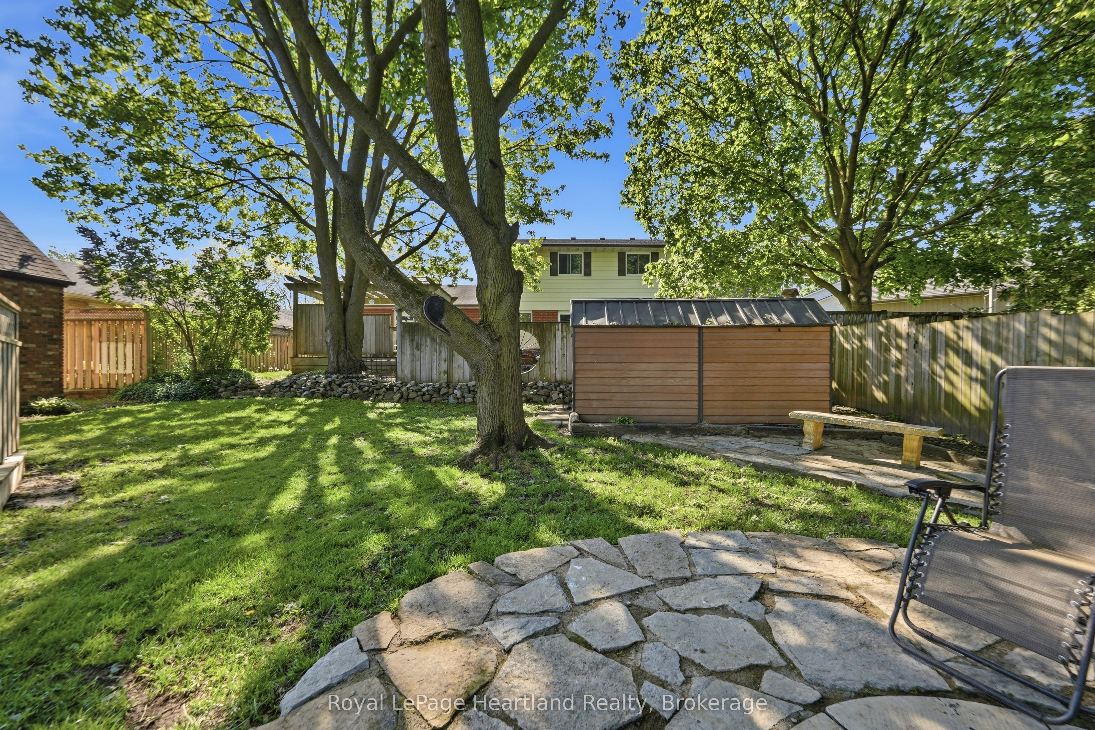 6 Alexander Street Property Photo 37