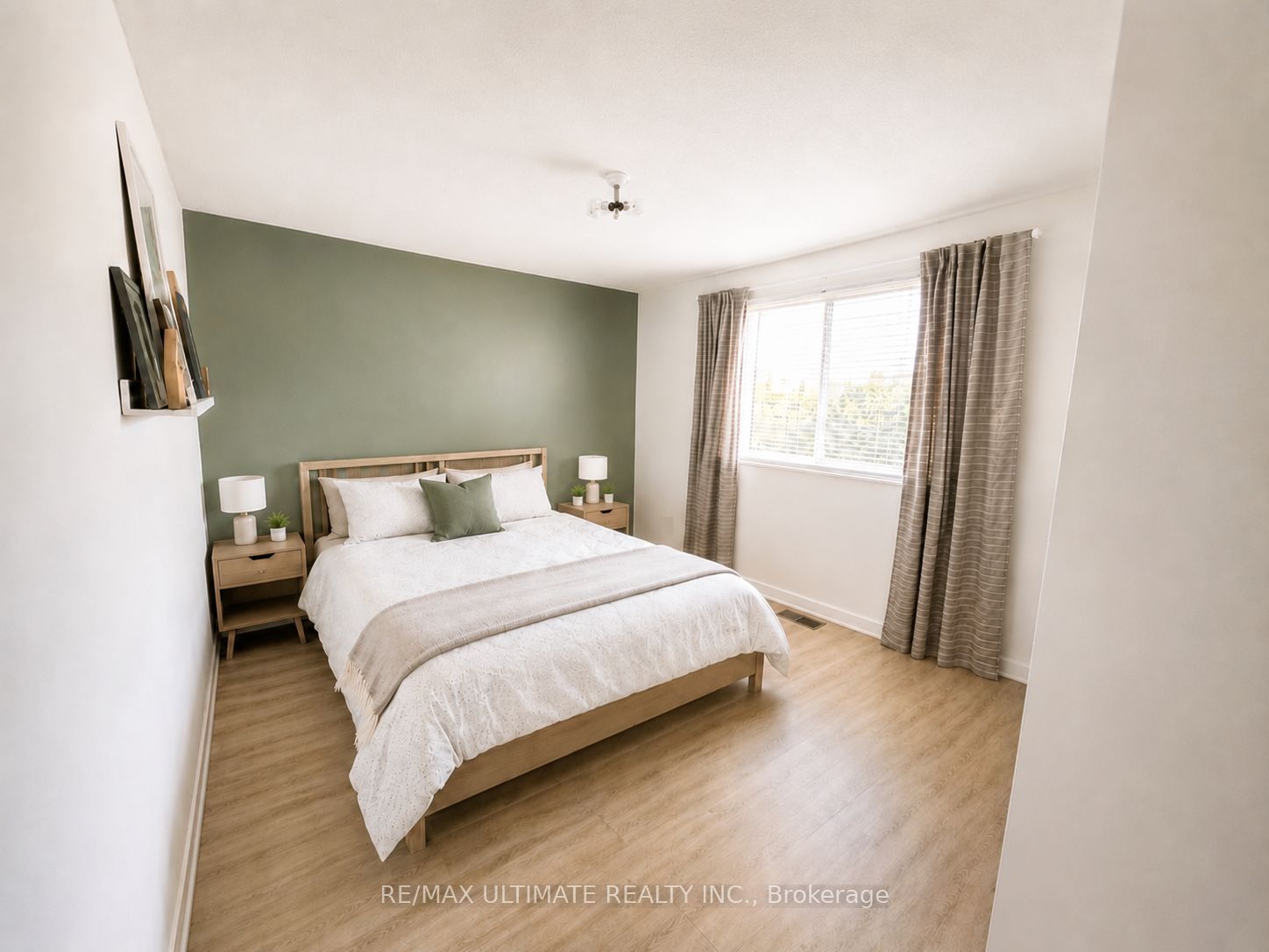 12 Stoney Brook Crescent Property Photo 8