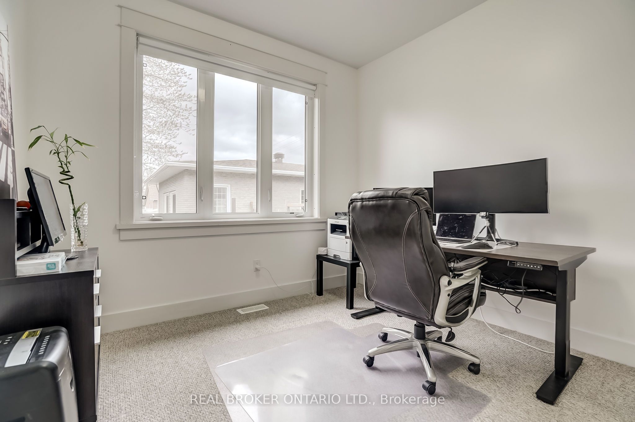 6237 Perth Street Property Photo 4