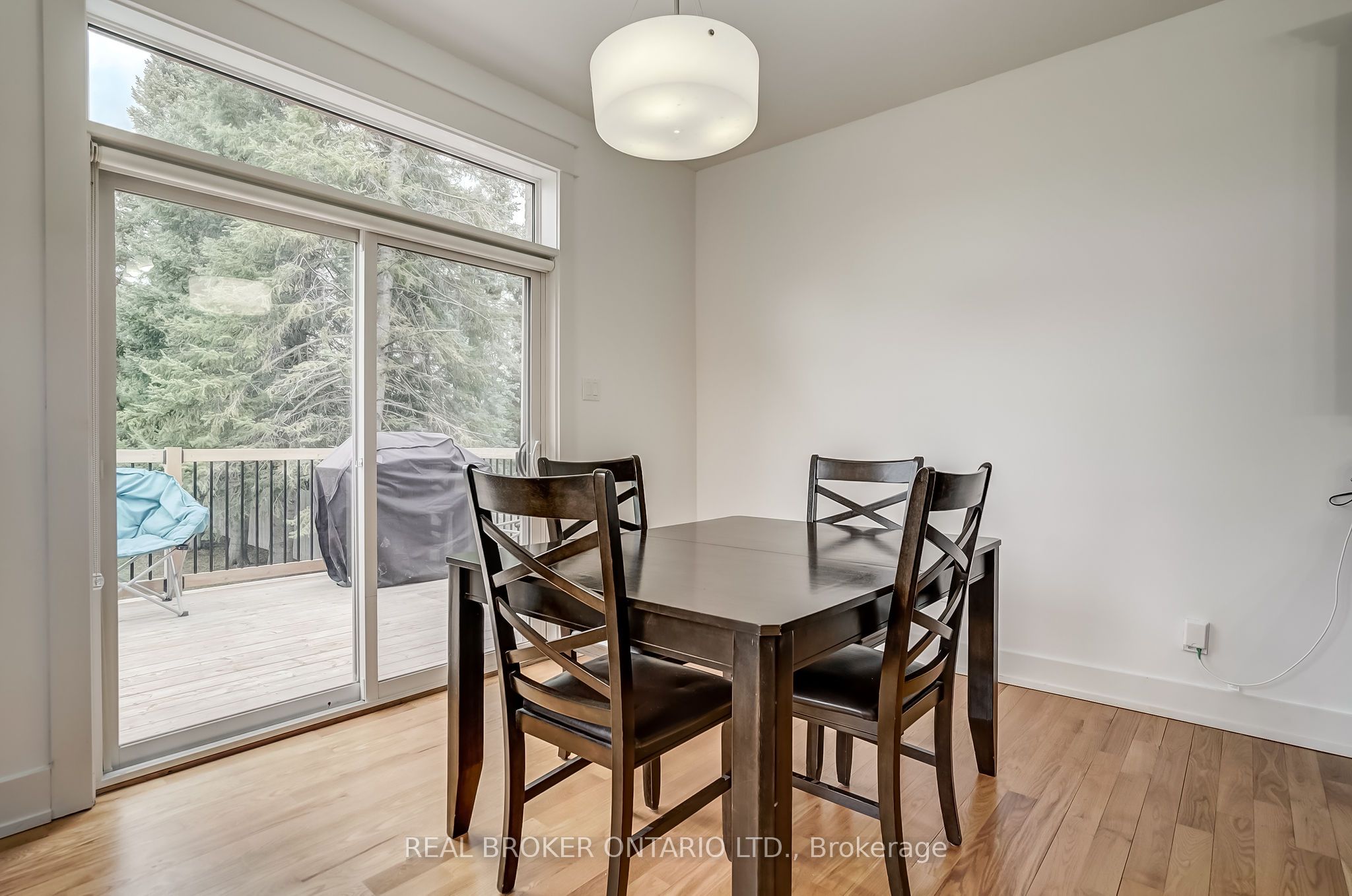 6237 Perth Street Property Photo 22