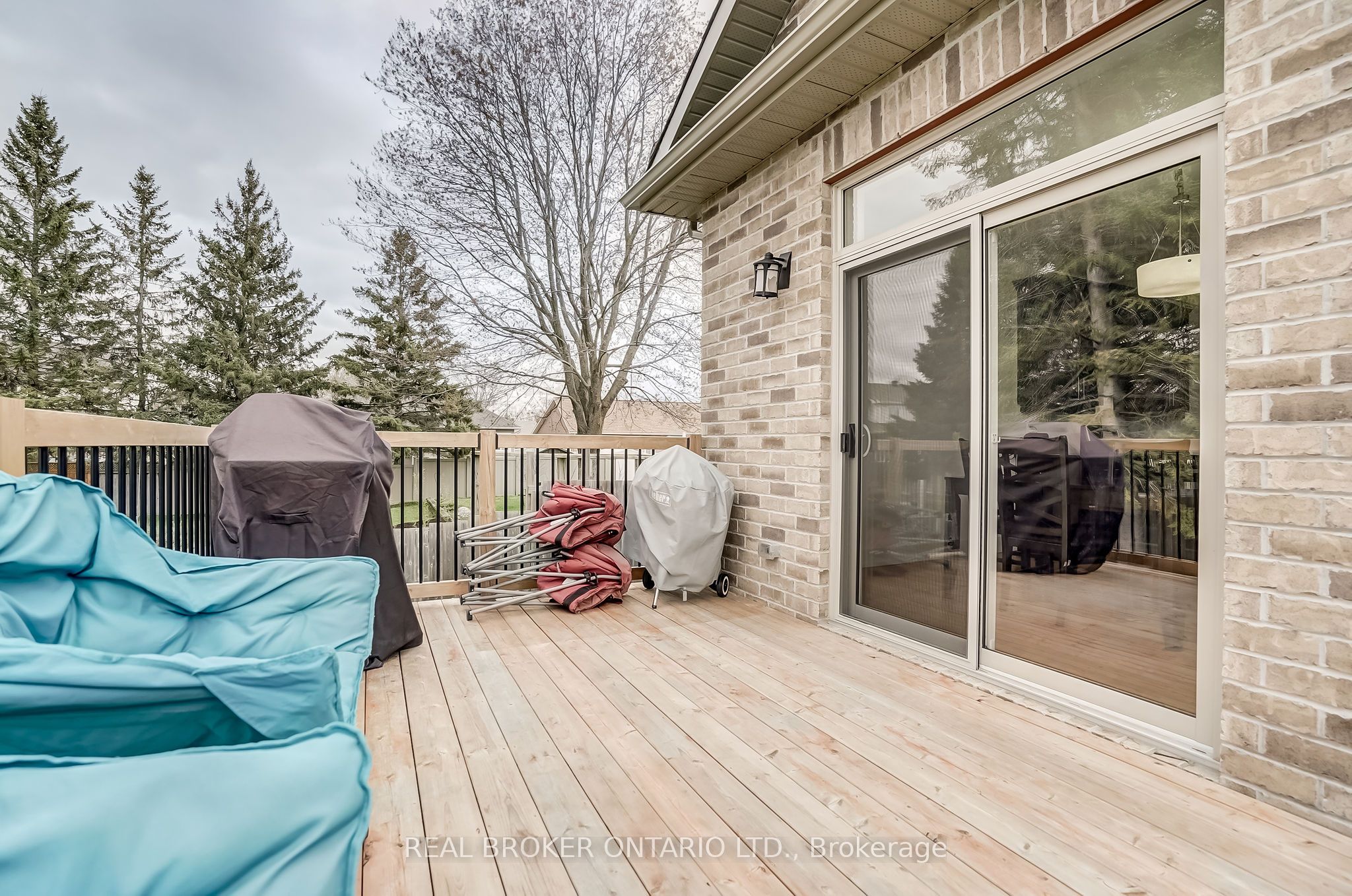 6237 Perth Street Property Photo 28