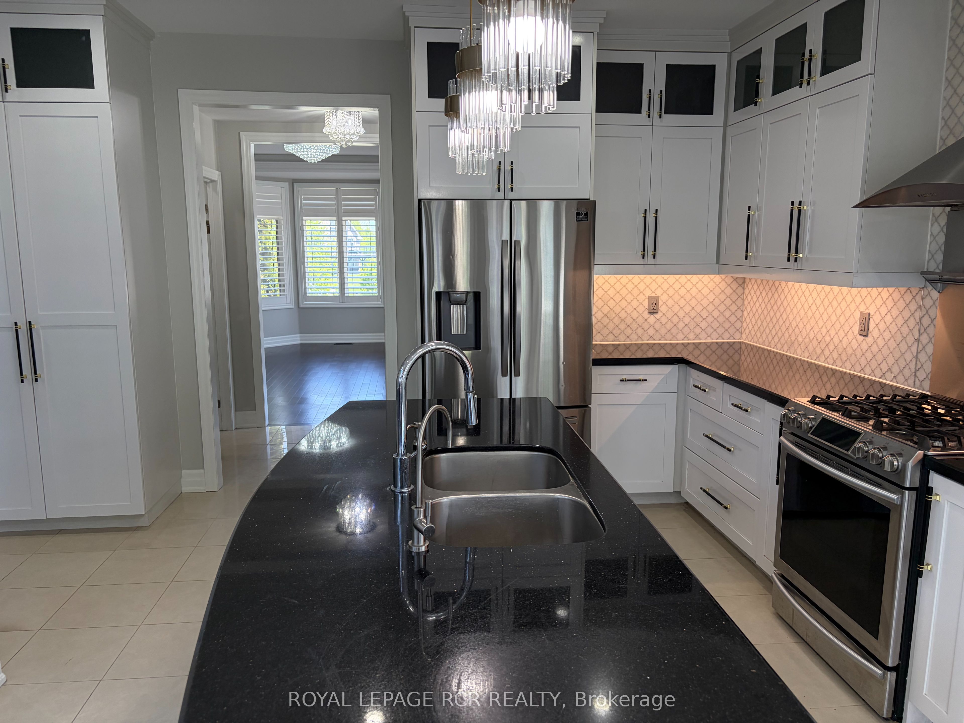 25 Brookhaven Crescent Property Photo 12