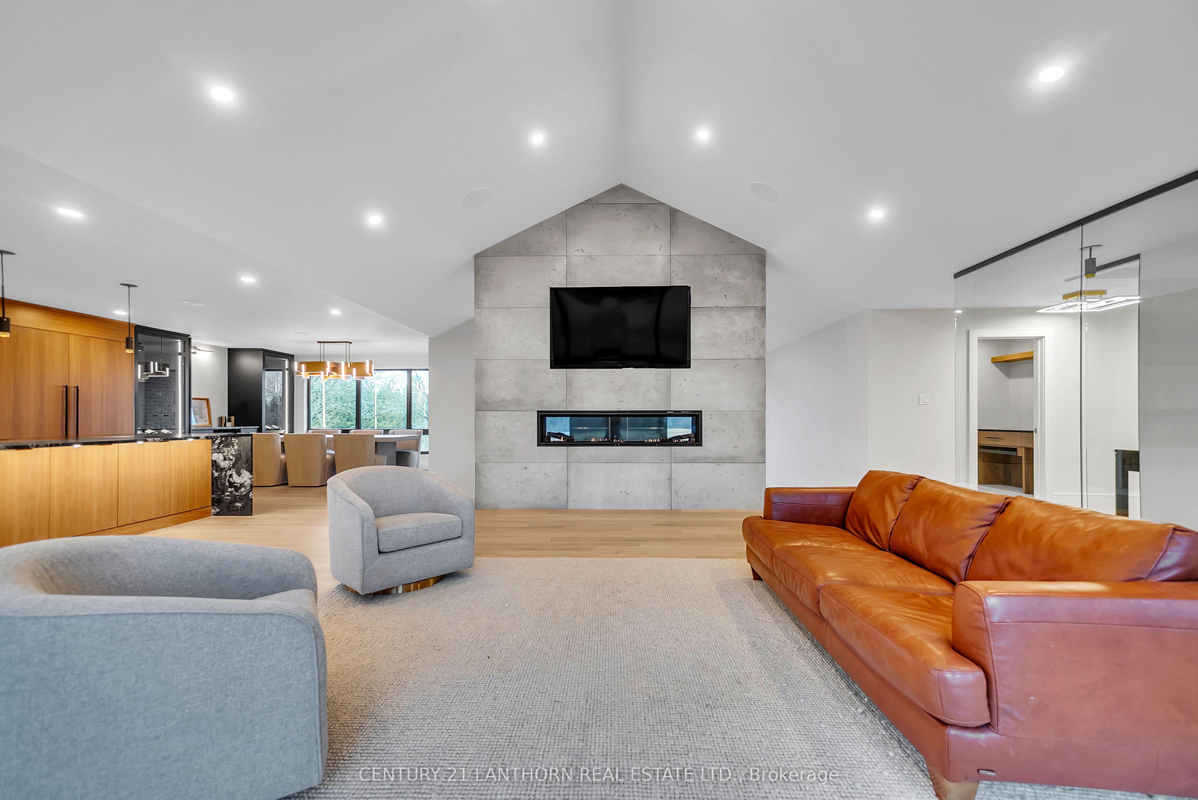 676 Foxton Road Property Photo 19