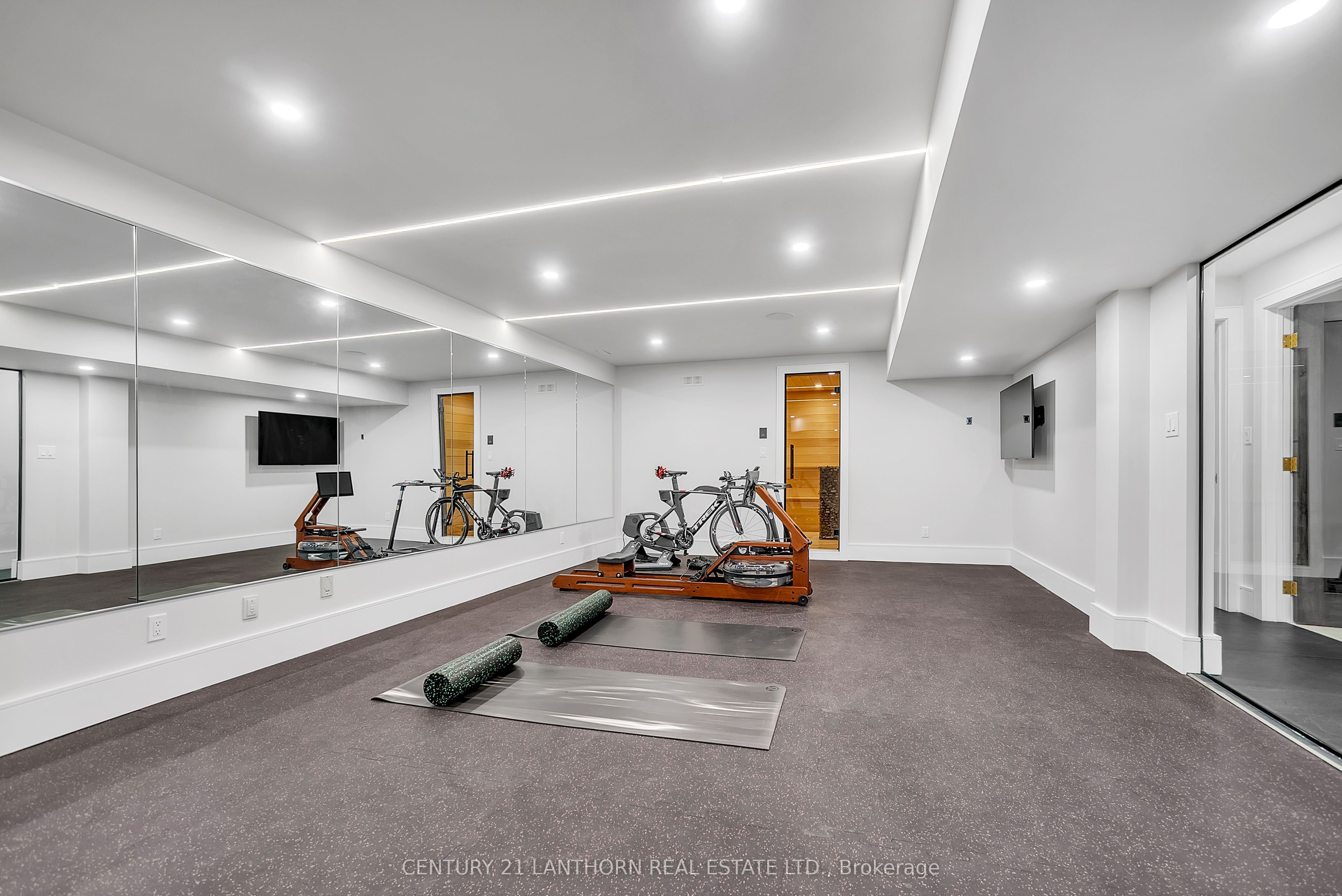 676 Foxton Road Property Photo 34