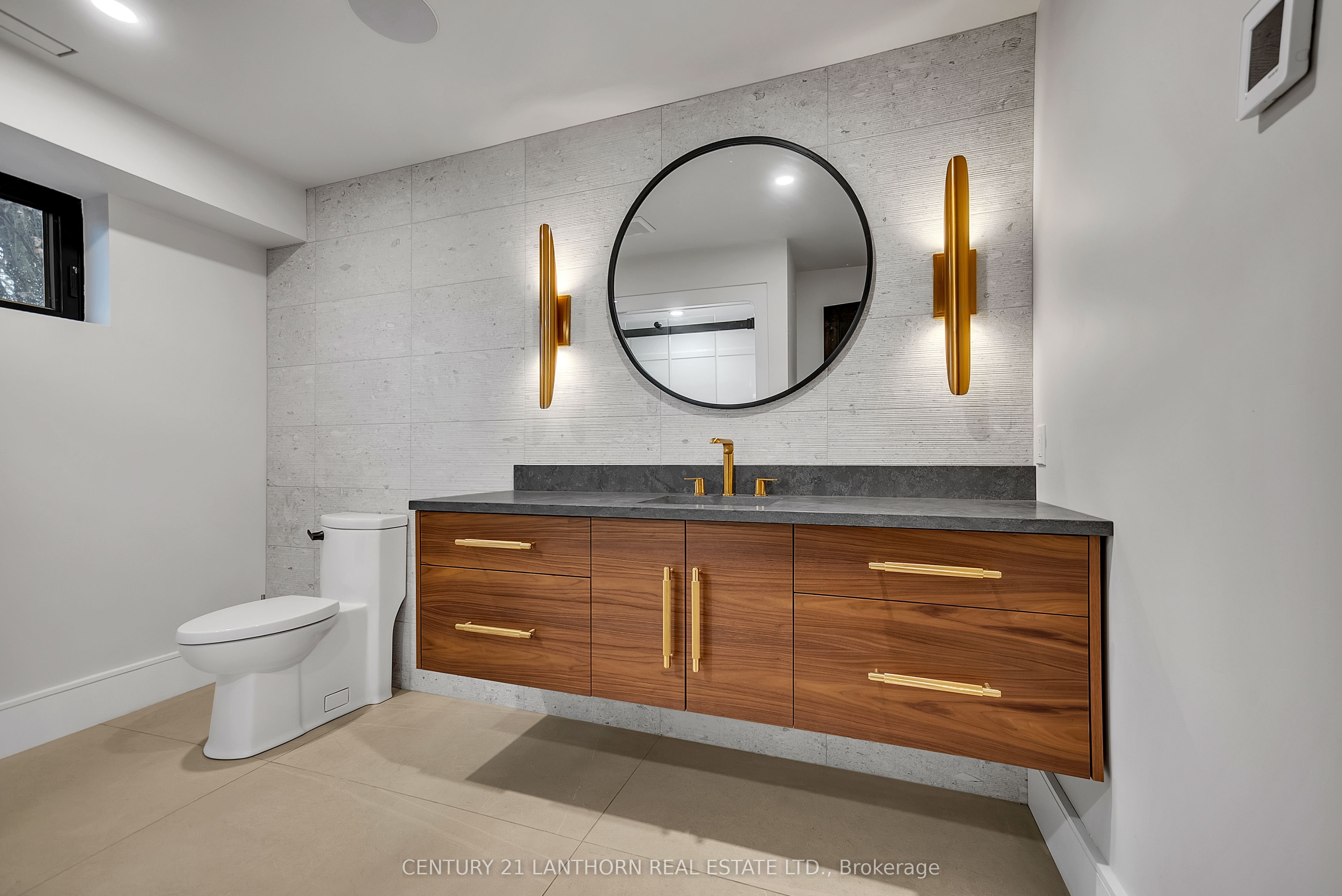 676 Foxton Road Property Photo 37