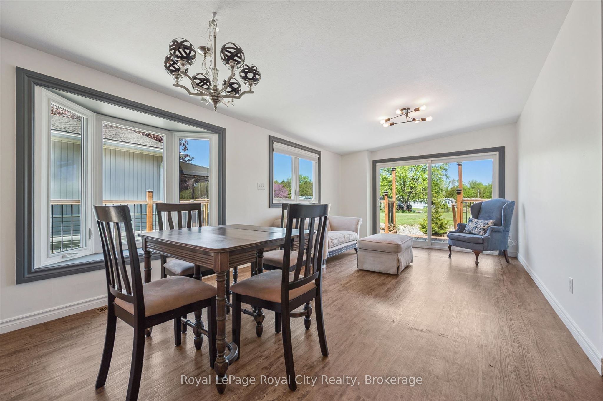9 Bush Lane Property Photo 8