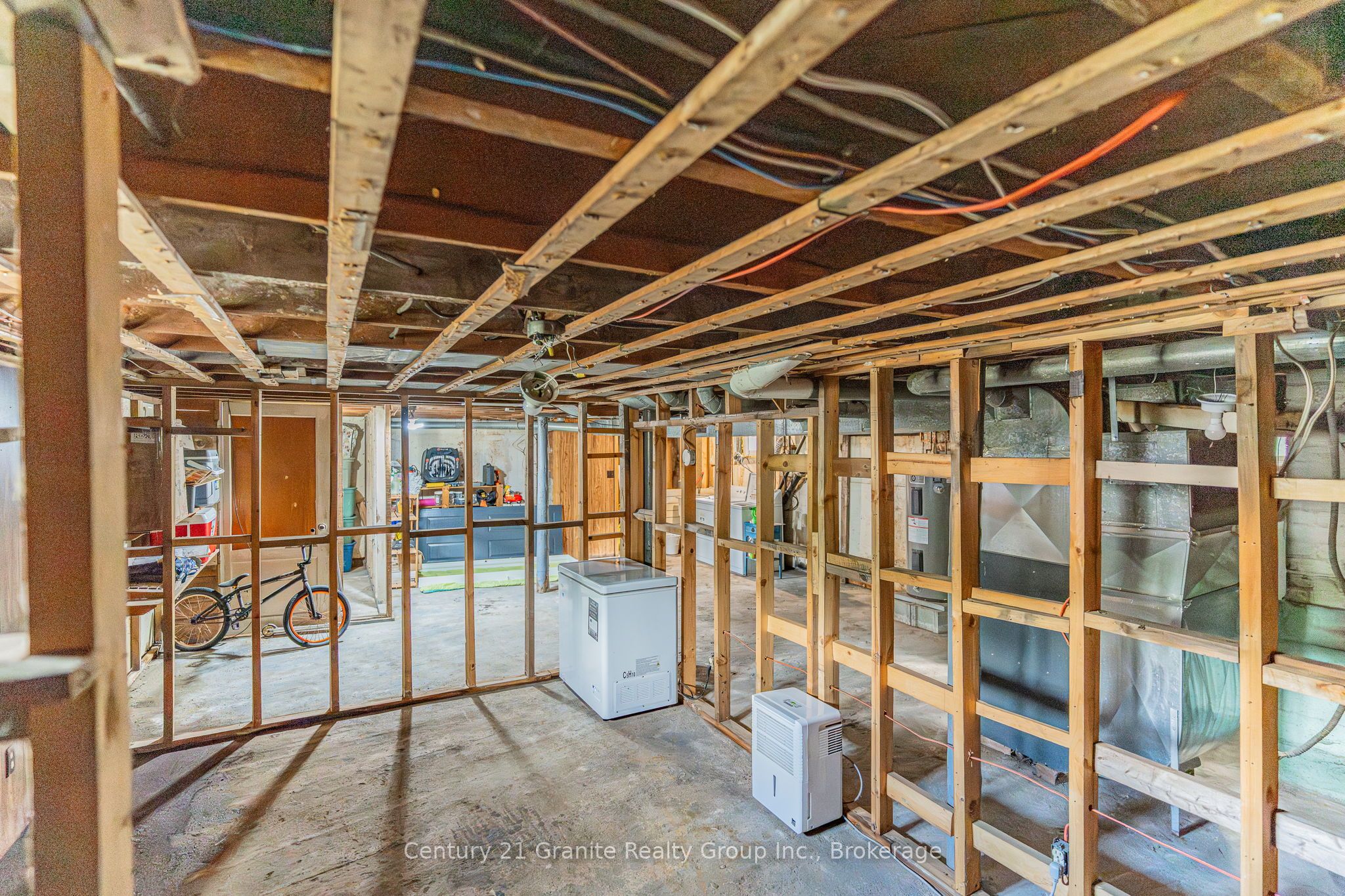 16 Newcastle Street Property Photo 33