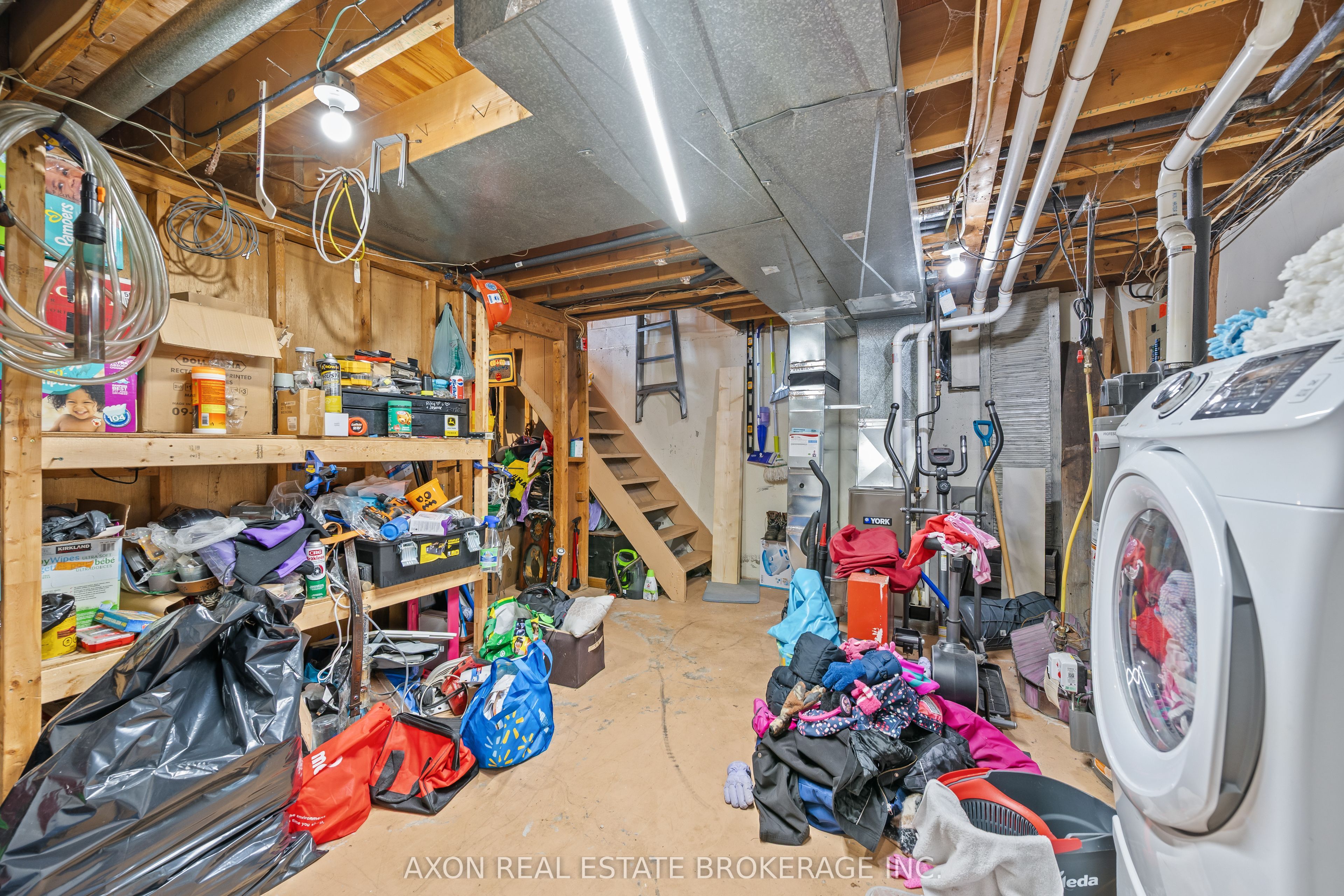 869 Oakview Avenue Property Photo 16