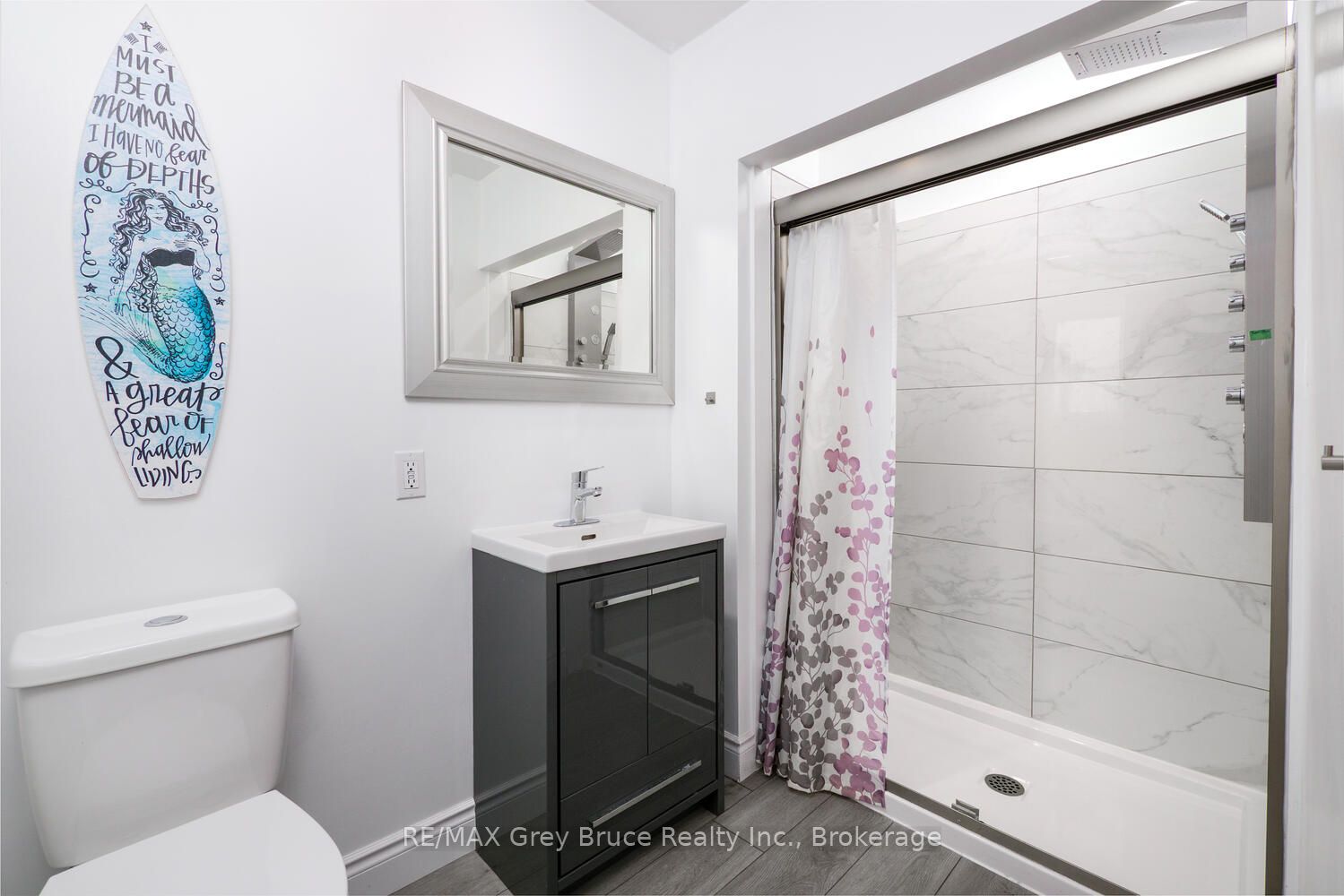 952 Dorcas Bay Road Property Photo 21