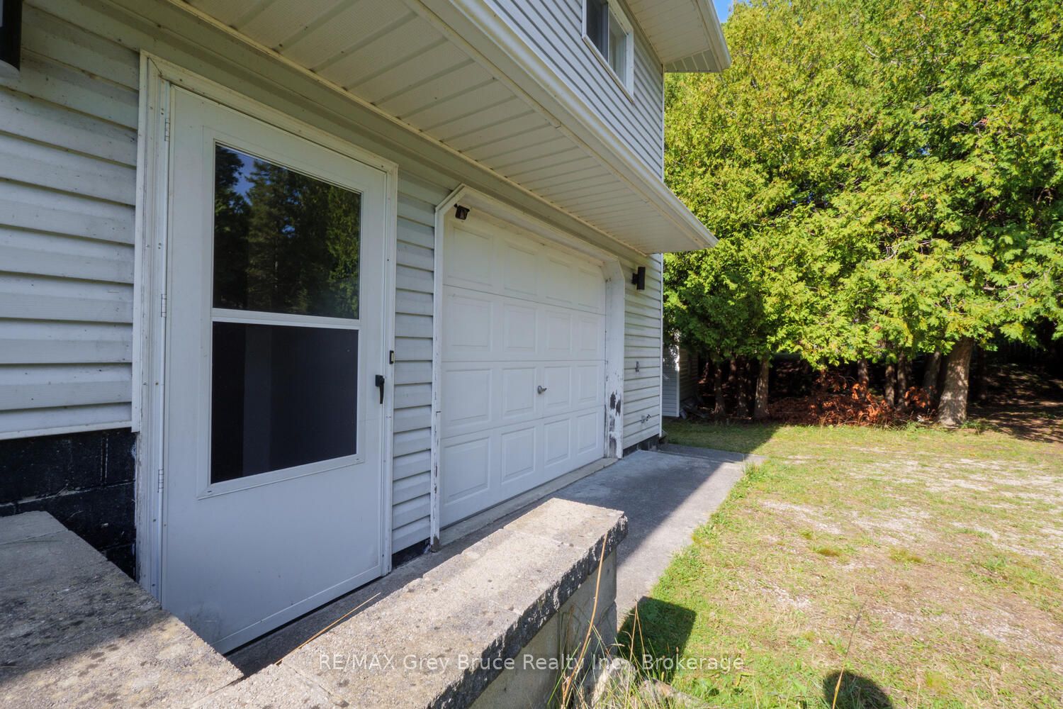 952 Dorcas Bay Road Property Photo 30