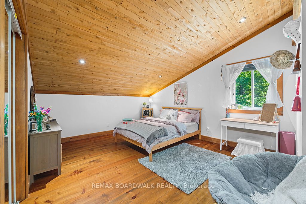1439 Lacroix Road Property Photo 29