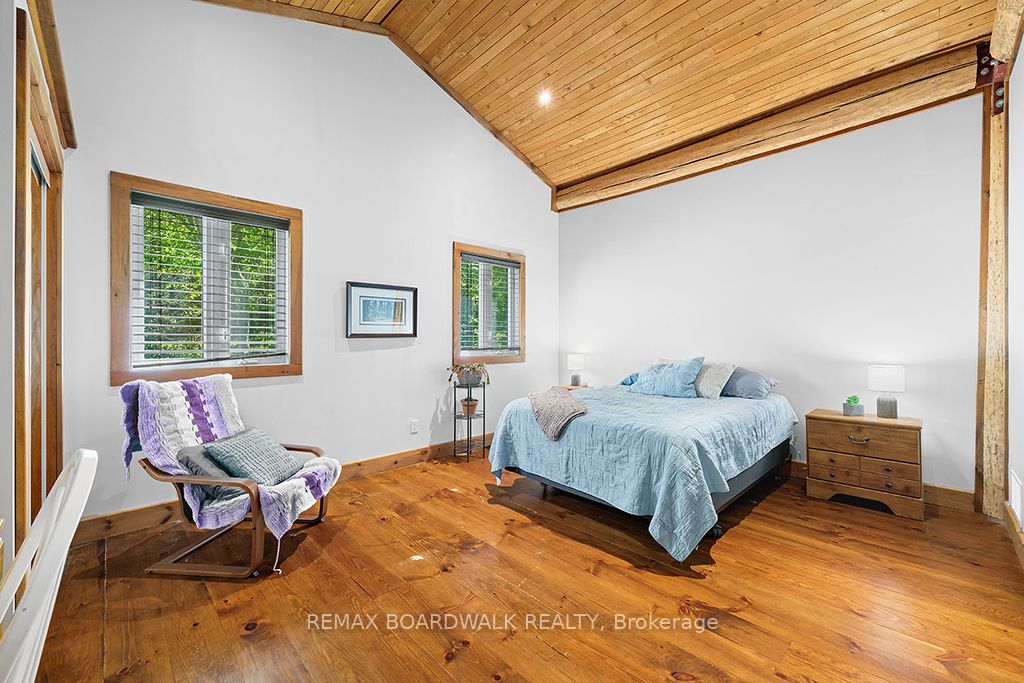 1439 Lacroix Road Property Photo 30