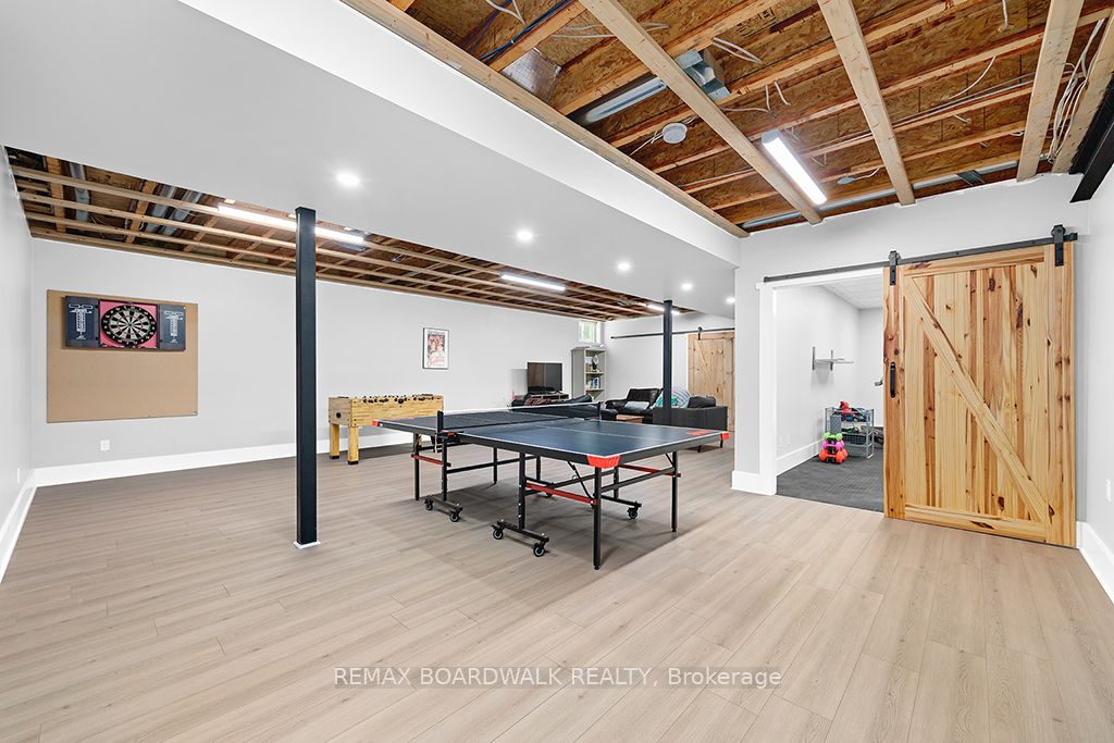 1439 Lacroix Road Property Photo 35