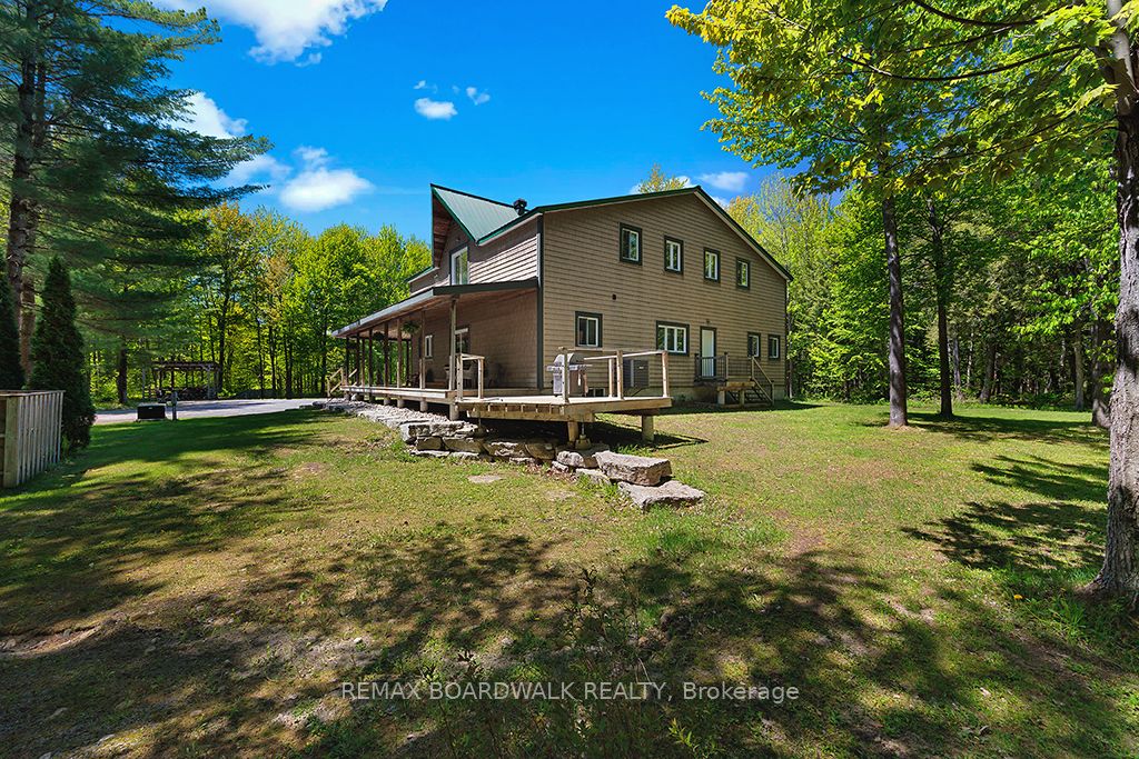 1439 Lacroix Road Property Photo 45