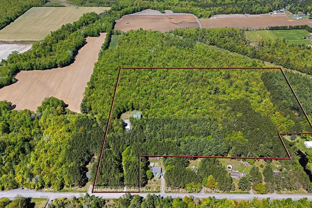 1439 Lacroix Road Property Photo 47