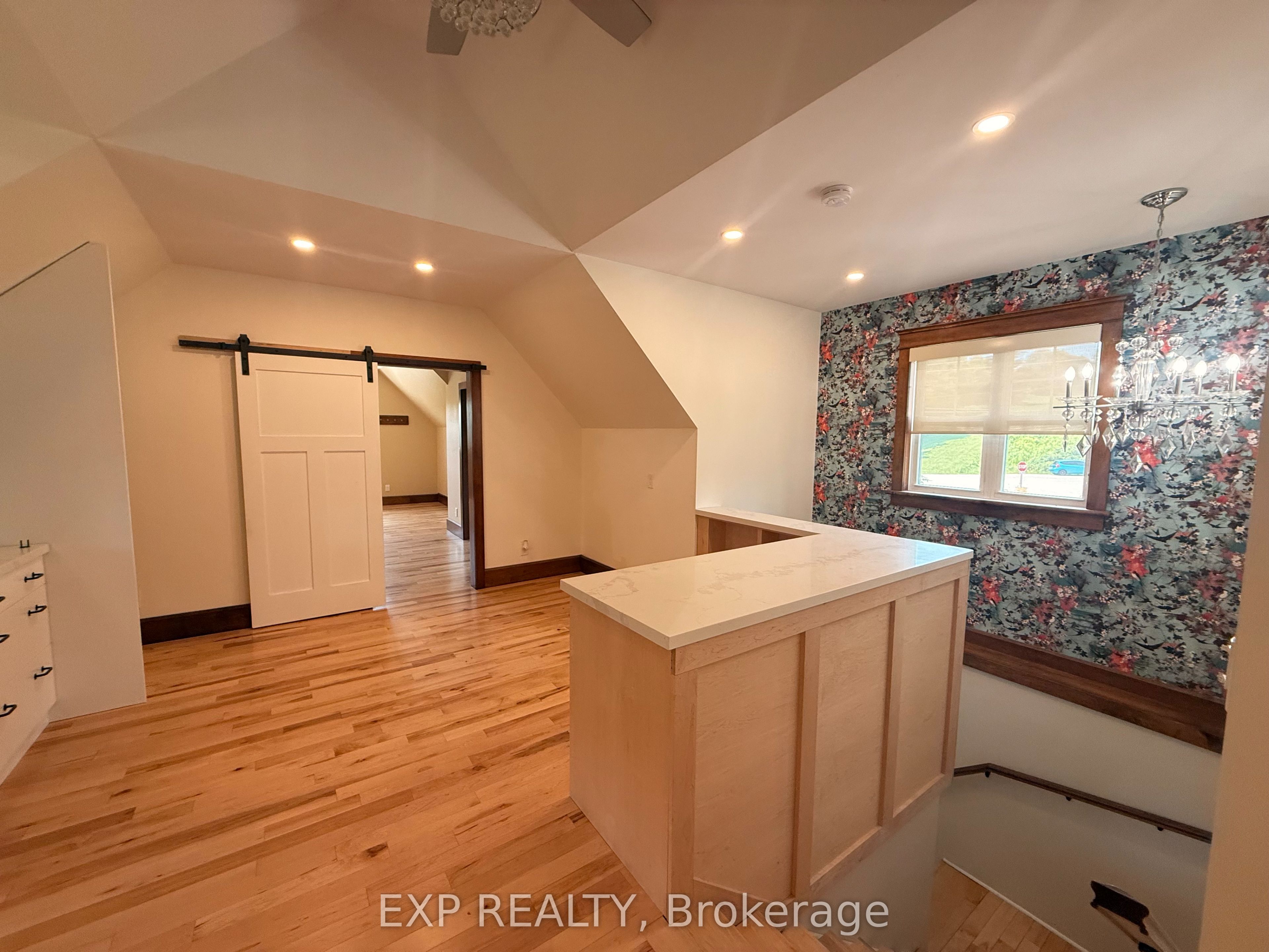 10 William Street Property Photo 11