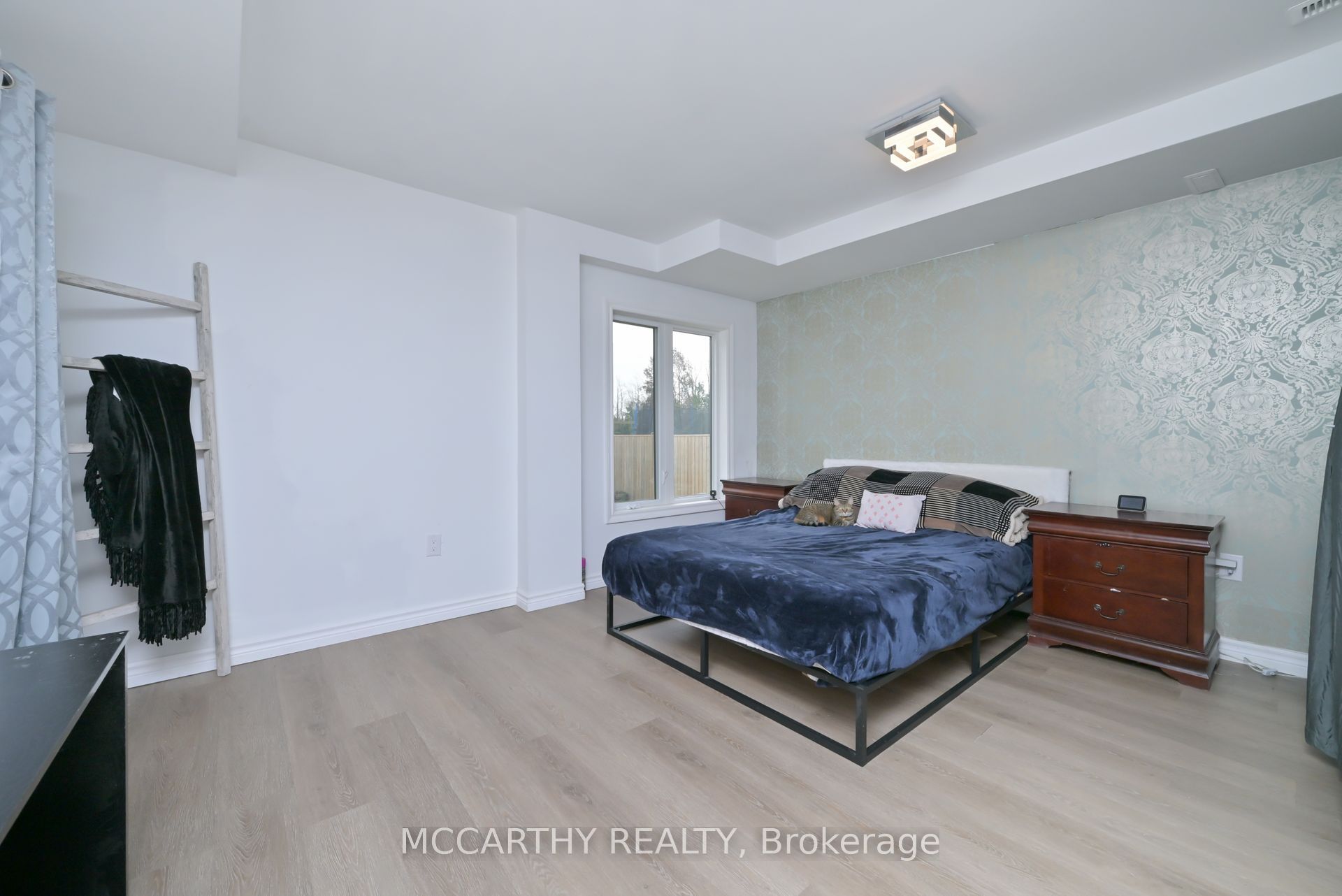 23 Wood Street Property Photo 14