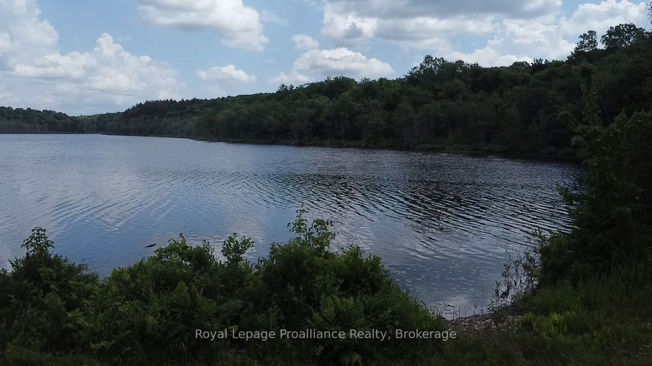 1033 Waterworth Lane Property Photo 3