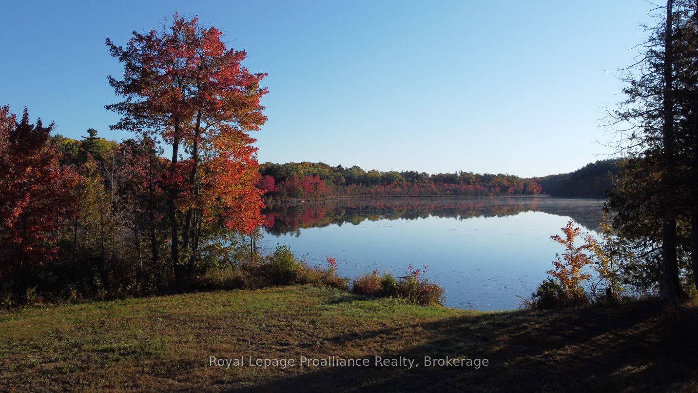 1033 Waterworth Lane Property Photo 10