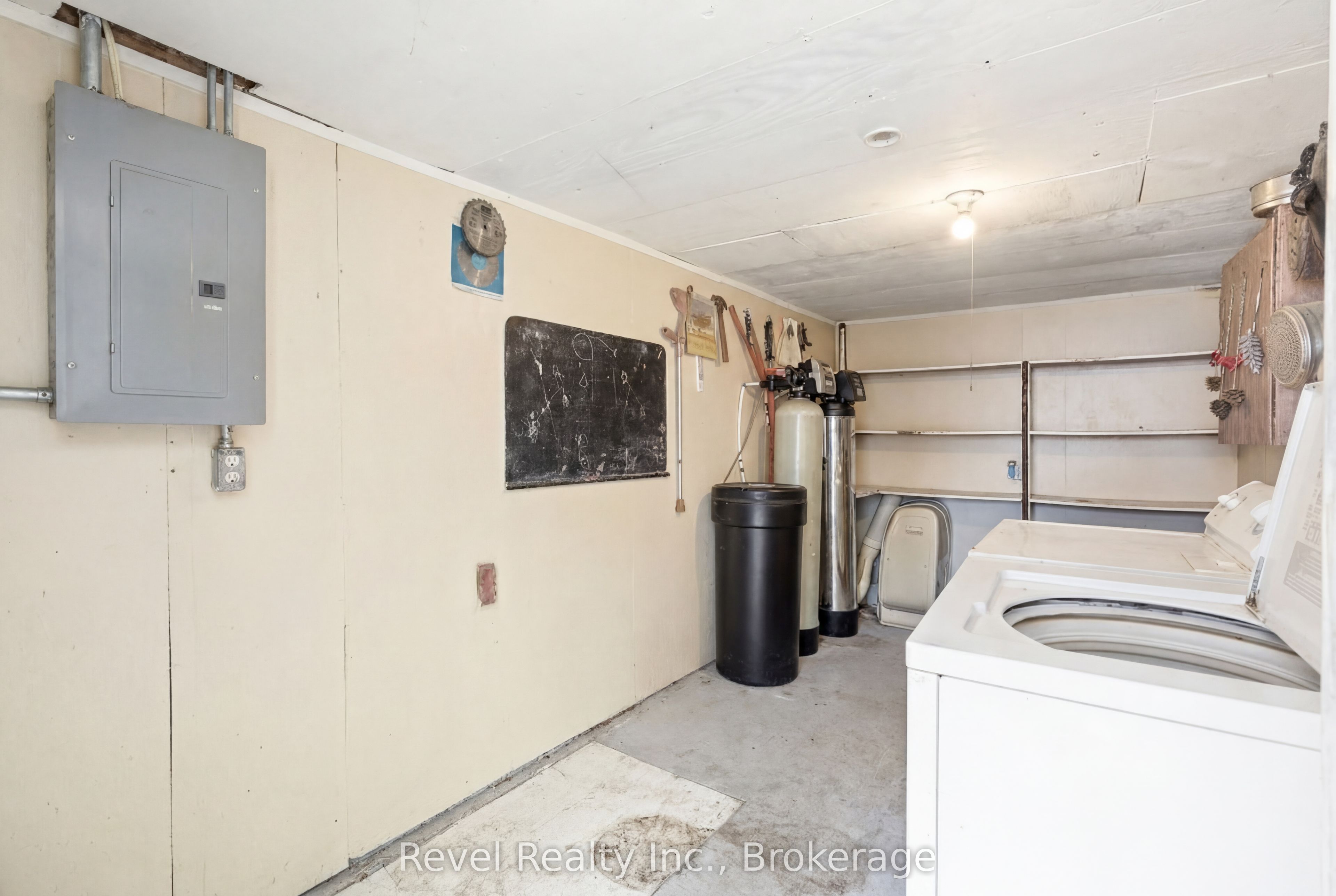 4900 Monck Road Property Photo 27
