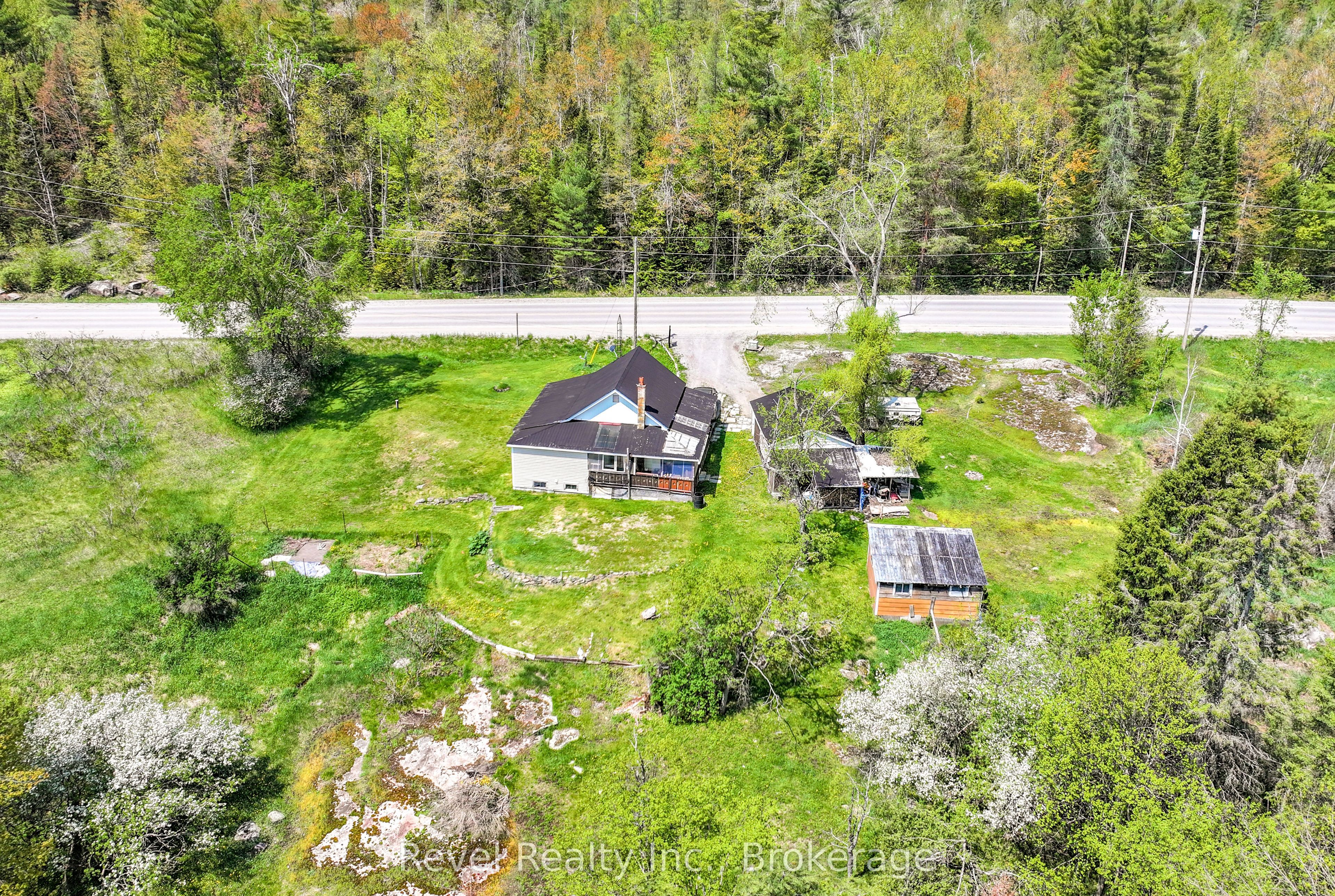 4900 Monck Road Property Photo 33