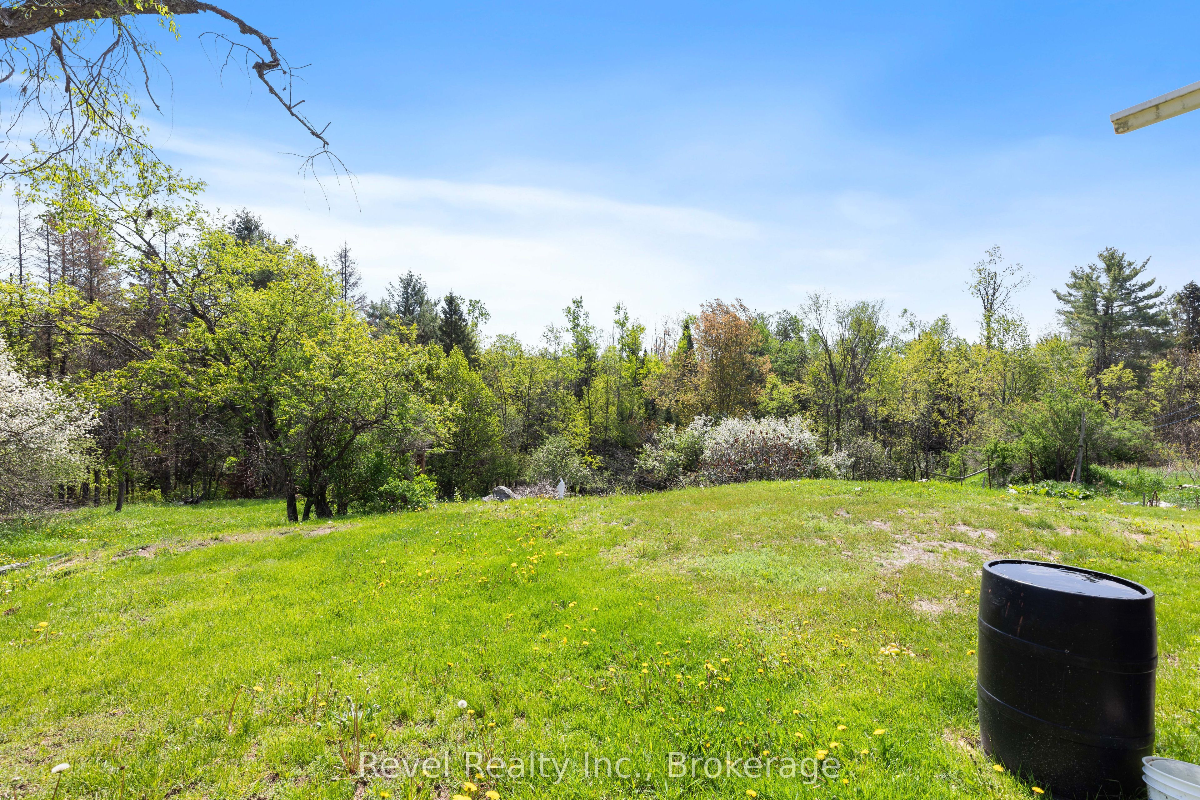 4900 Monck Road Property Photo 37