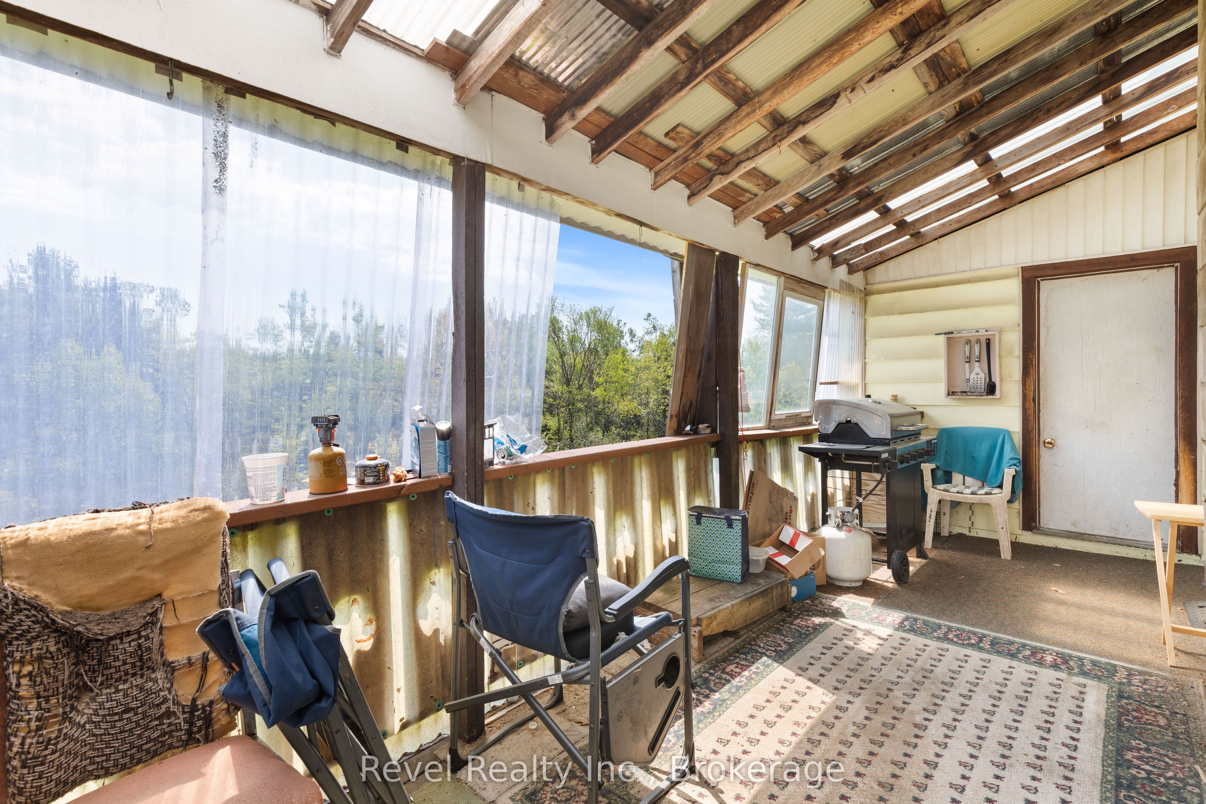4900 Monck Road Property Photo 44