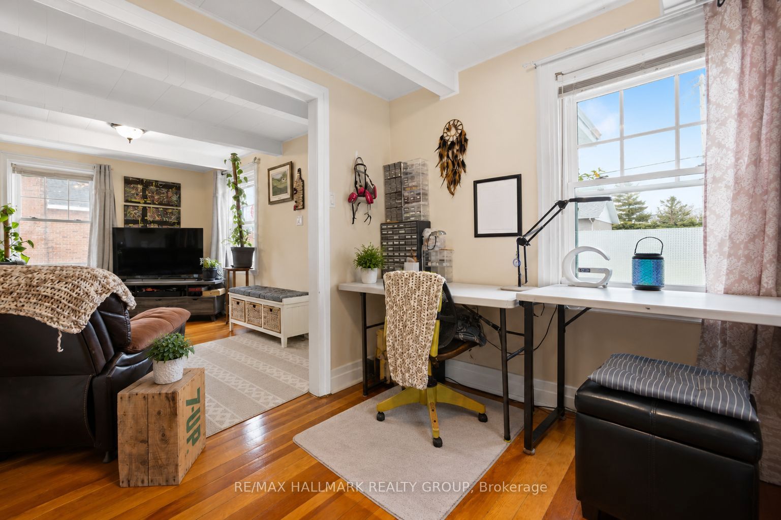 1127 Labrosse Road E Property Photo 7