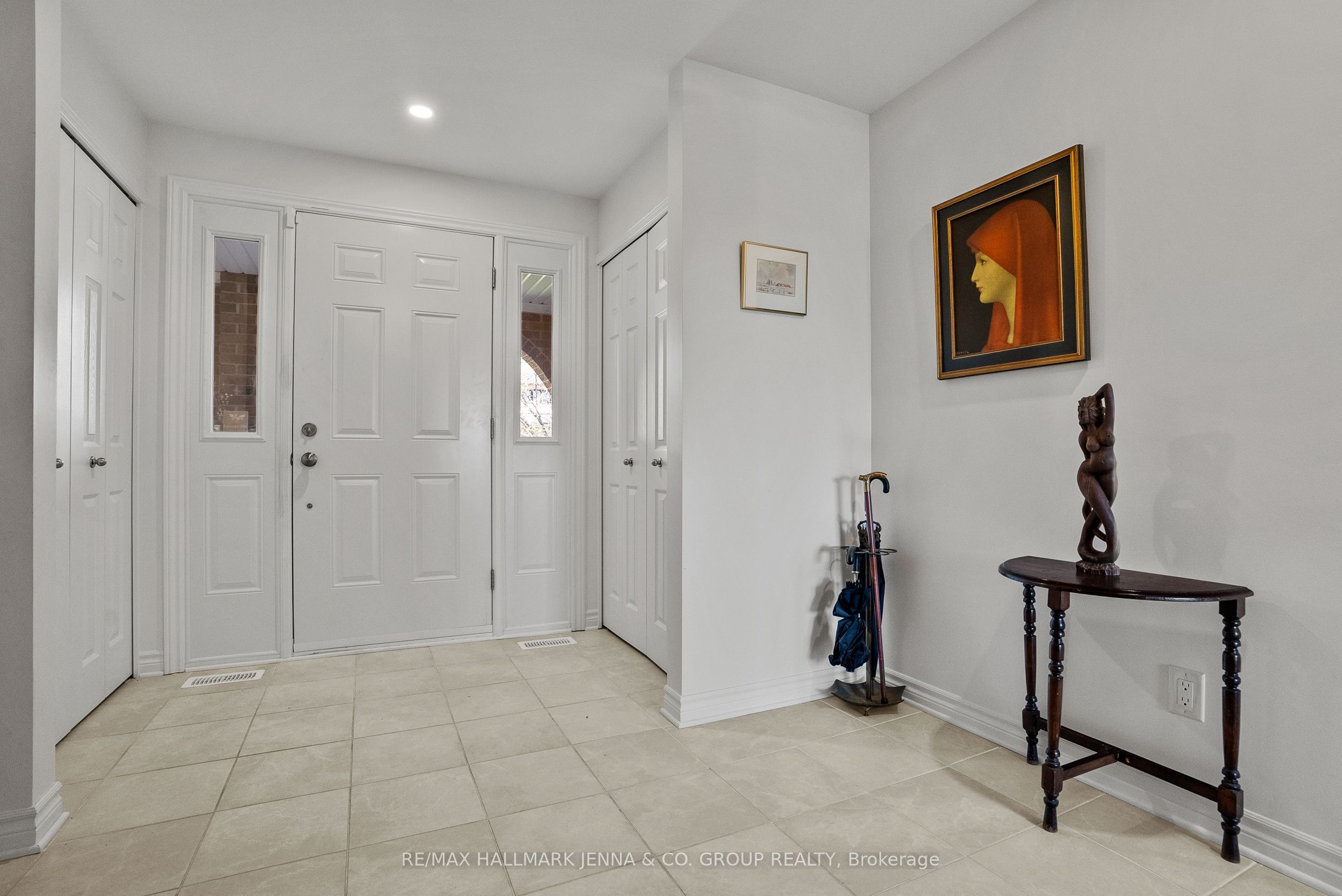 43 Elke Drive Property Photo 3