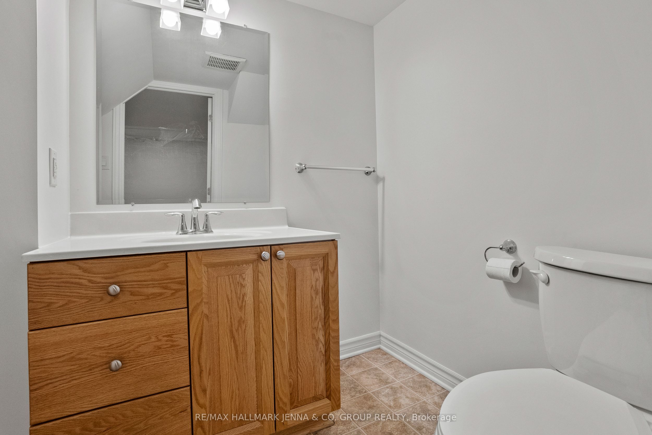 43 Elke Drive Property Photo 32