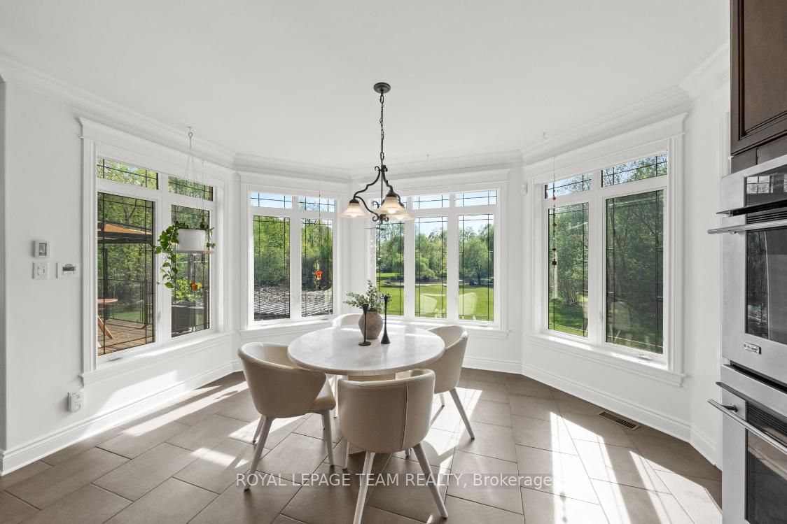 6043 Knights Drive Property Photo 13