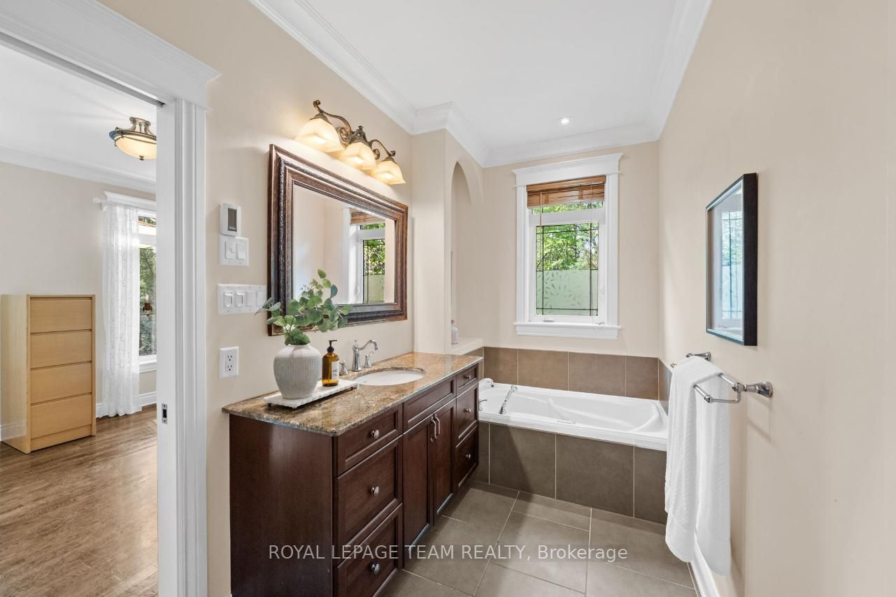 6043 Knights Drive Property Photo 27