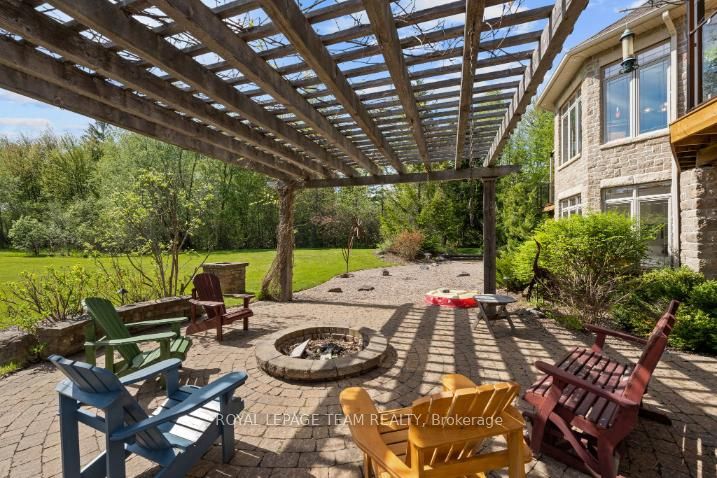 6043 Knights Drive Property Photo 45