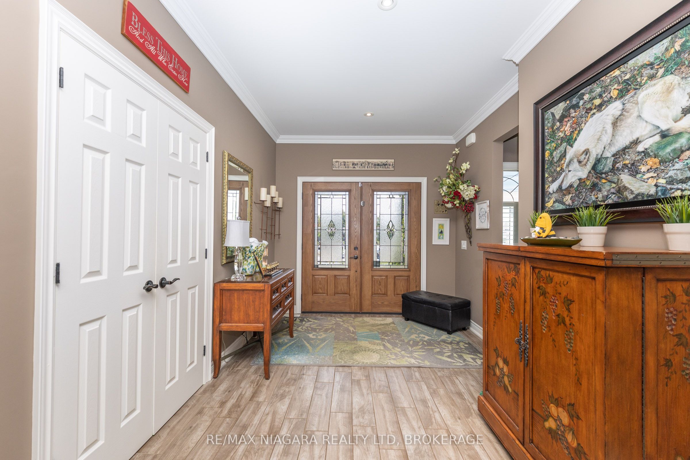 3270 Thunder Bay Road Property Photo 4