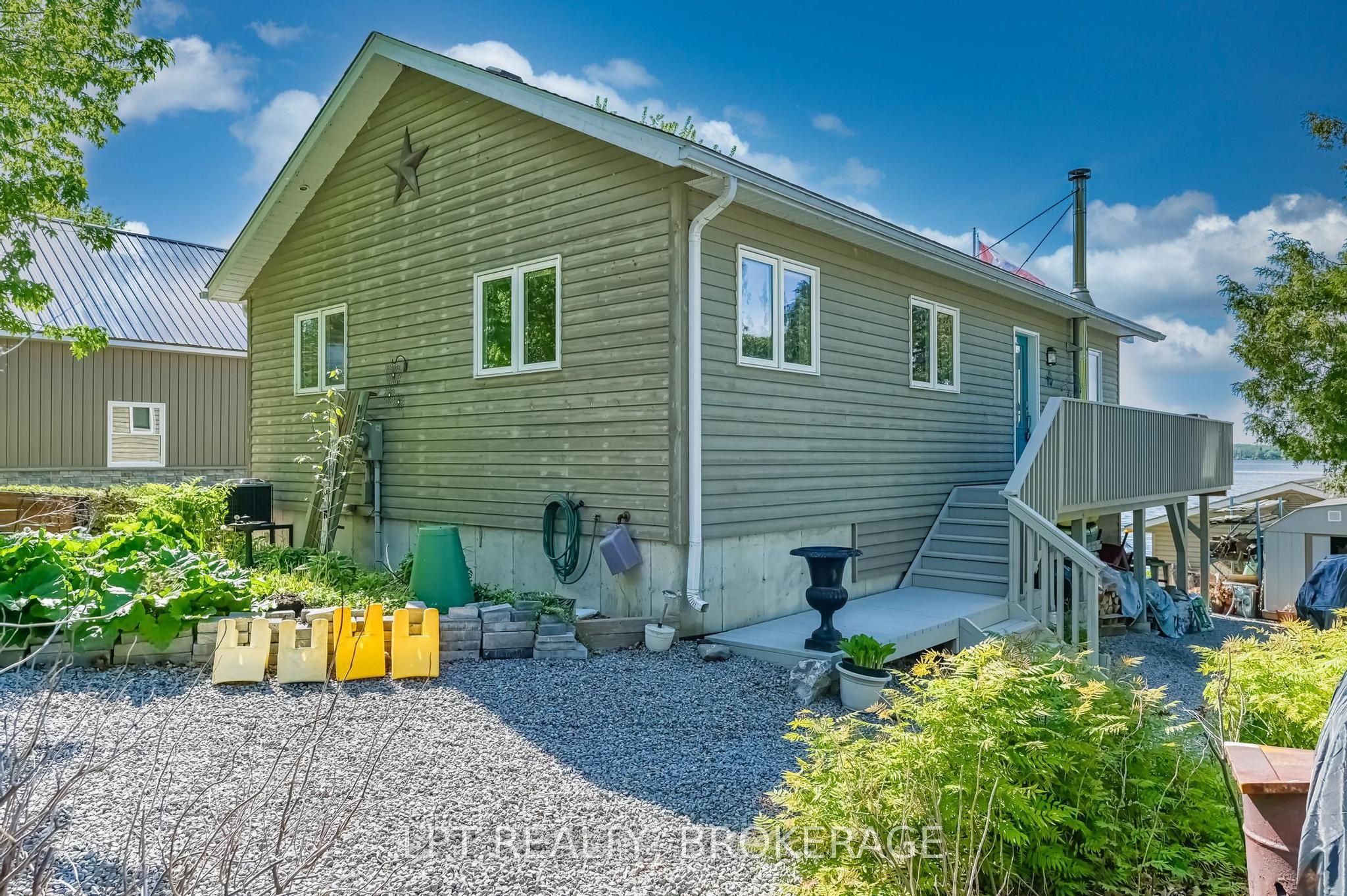 362 7th Line Road 106 Property Photo 31