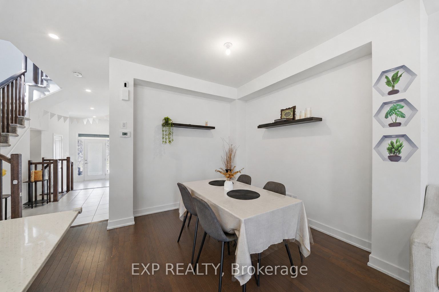 57 Robusta Lane Property Photo 11